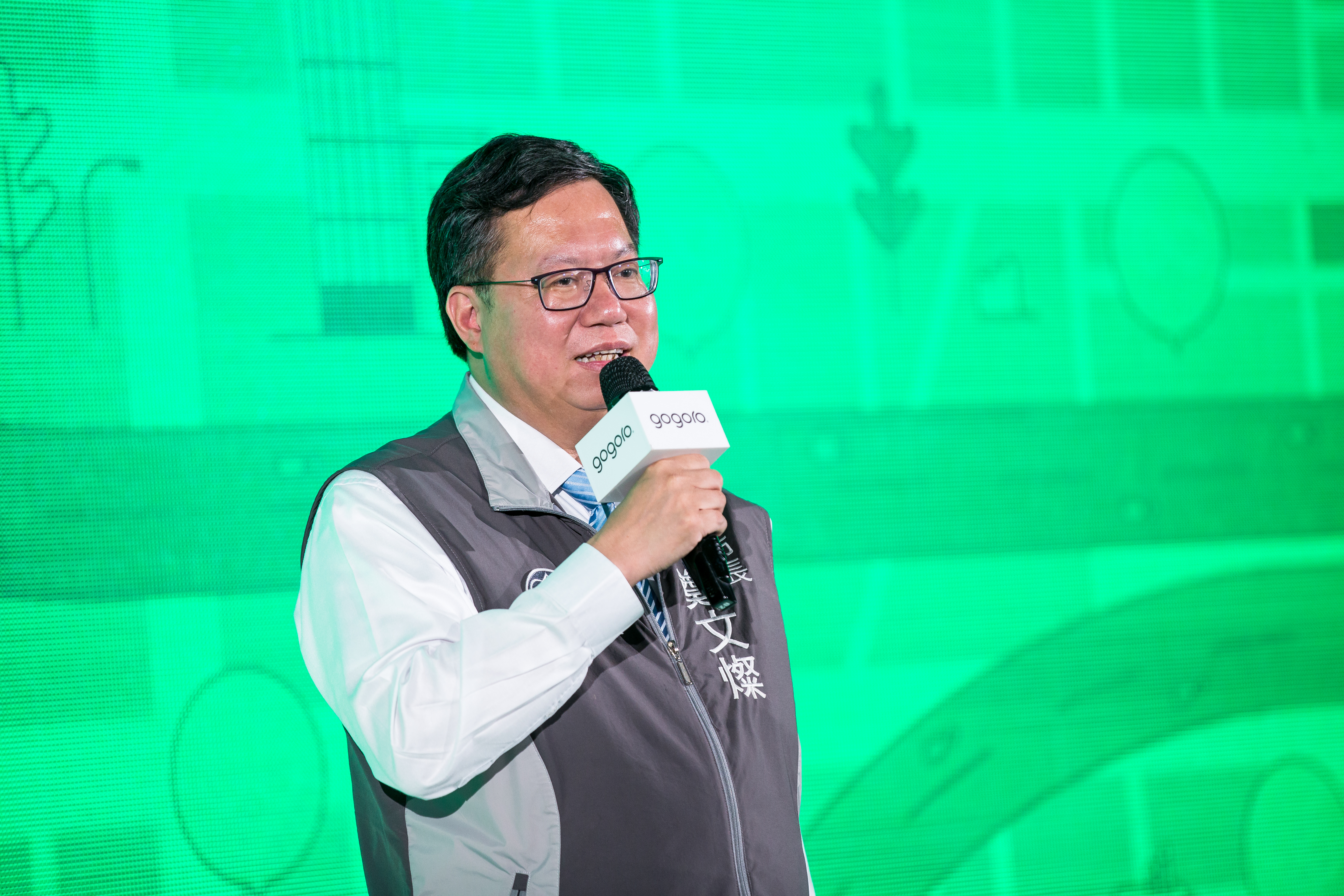 桃園市長鄭文燦表示，案771的171名接觸者中，其中密切接觸的27人部分有症狀。（本刊資料照）