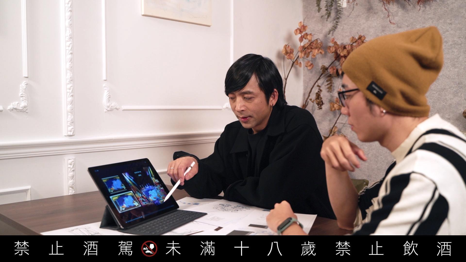 品味威士忌或欣賞光雕只是短暫片刻，背後卻涵蓋著創作者的無限心意。