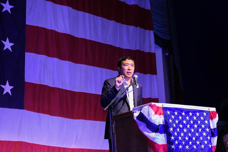 據報，楊安澤已填表提交資料，將參選2021年紐約市長。（翻攝自楊安澤臉書）