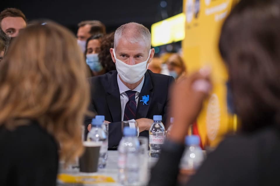 法國外貿投資部長李斯特表示,他們還沒有獲得中國足夠的承諾去改善維吾爾族勞動問題。(翻攝自李斯特臉書)