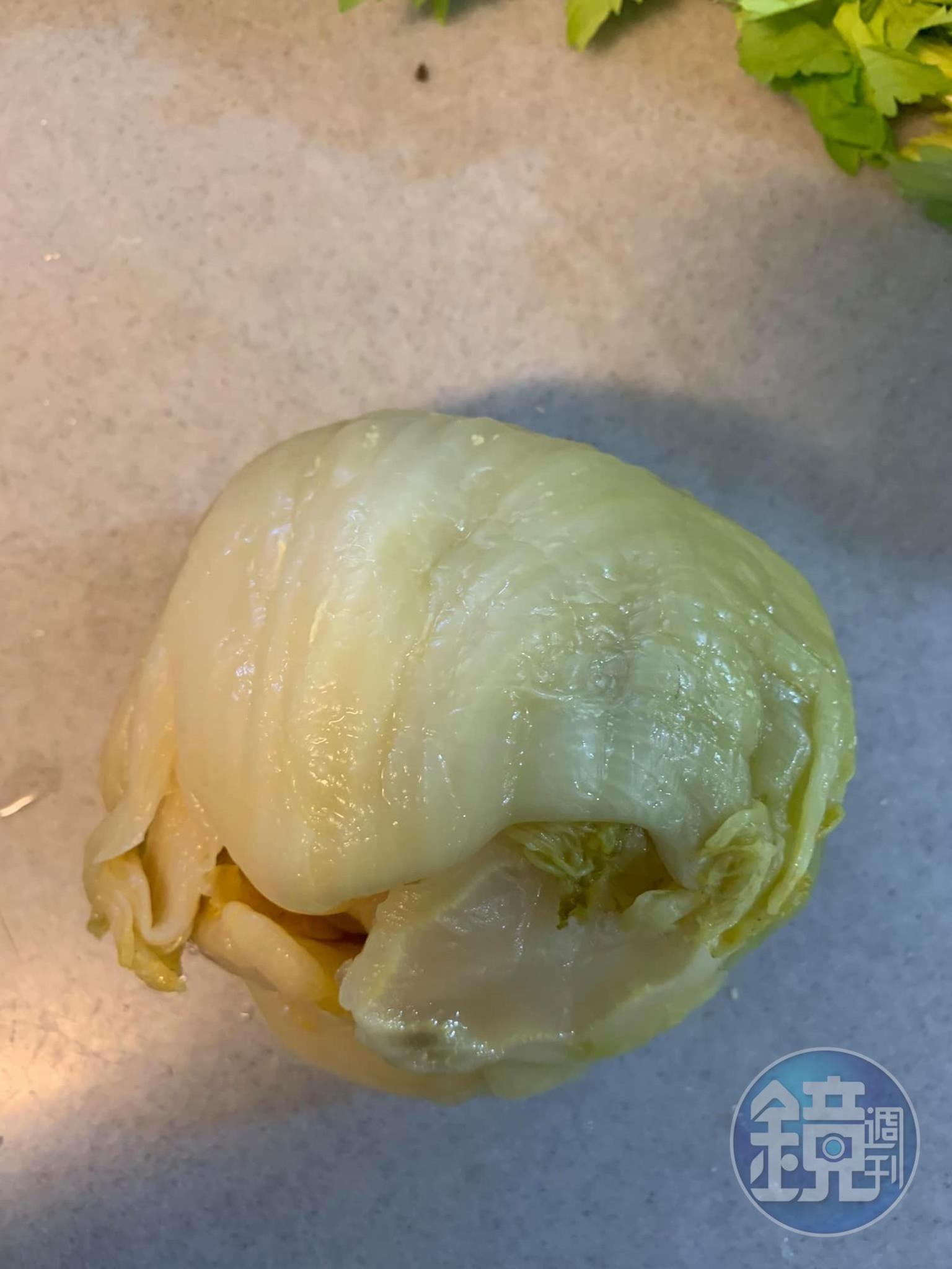 酸菜心,用一半。