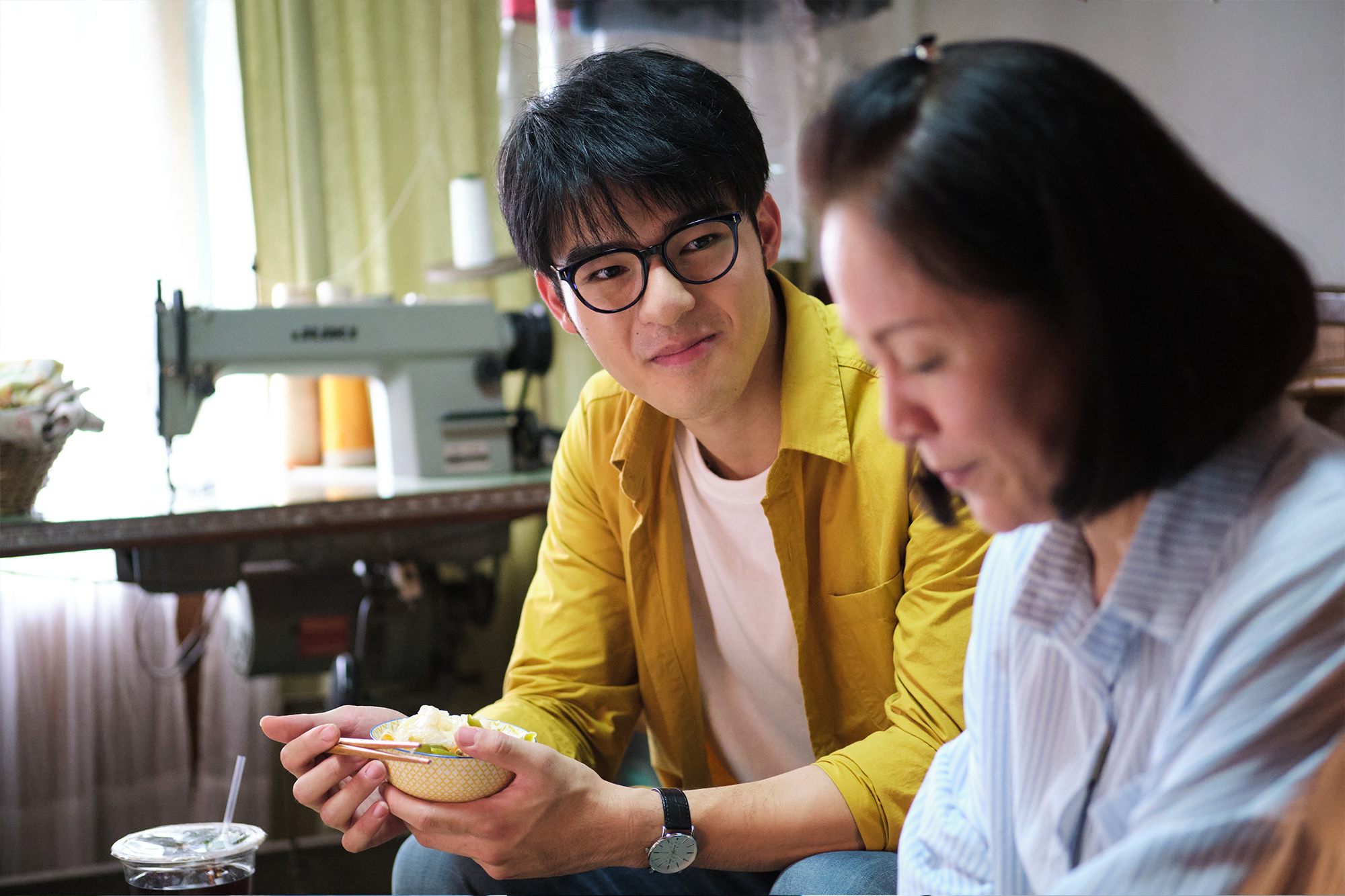 陳昊森和潘麗麗有超越年齡的情感。（公視提供）