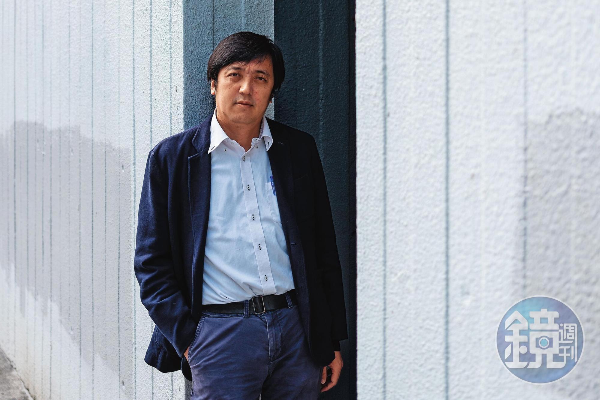 學術界的自我審查風氣已然開始。李立峯說,在自己任教的學校與學院,不希望看見學生自我審查。
