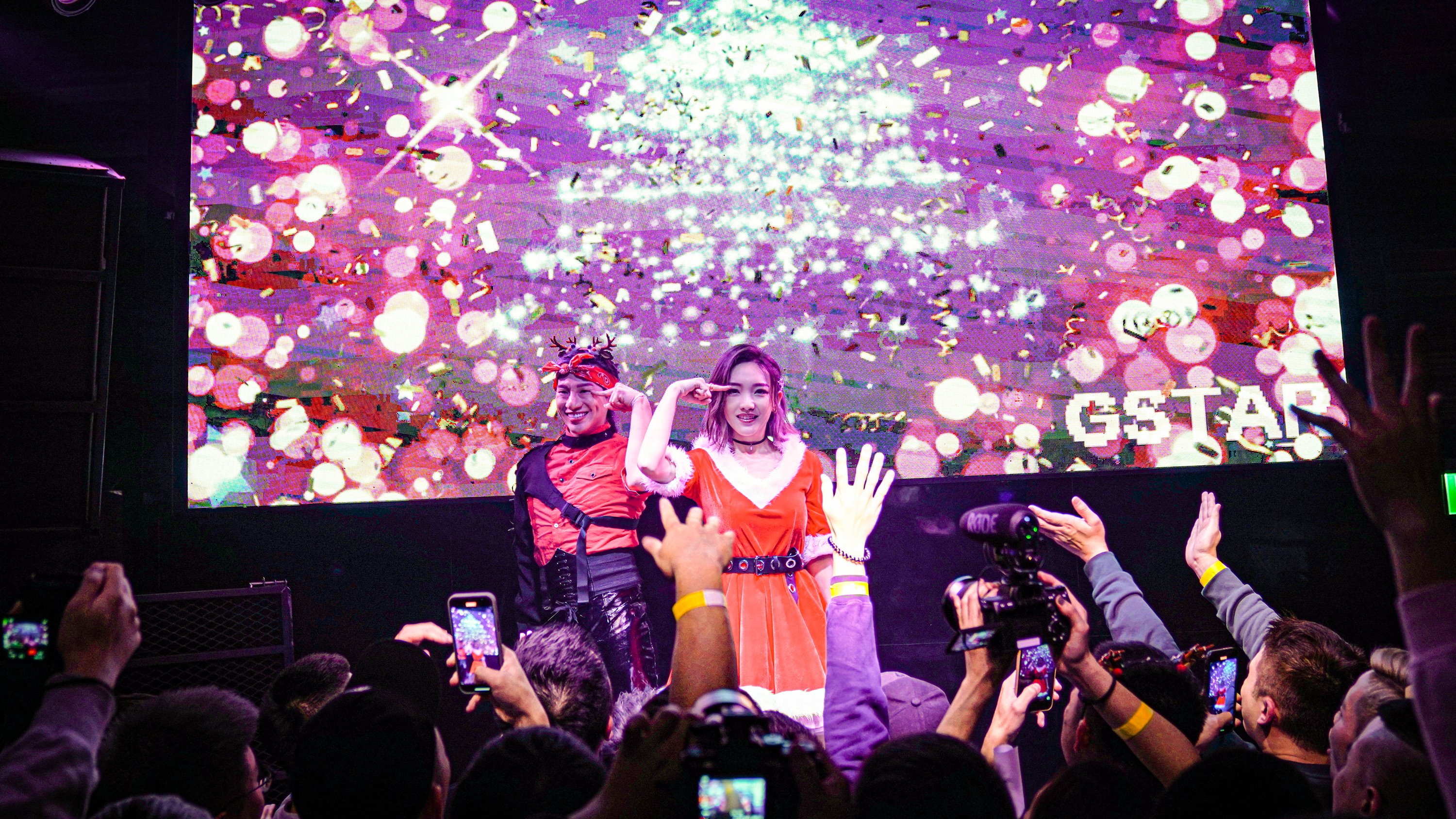 閻奕格趁著聖誕假期到同志夜店G Star狂歡。（華研國際提供）