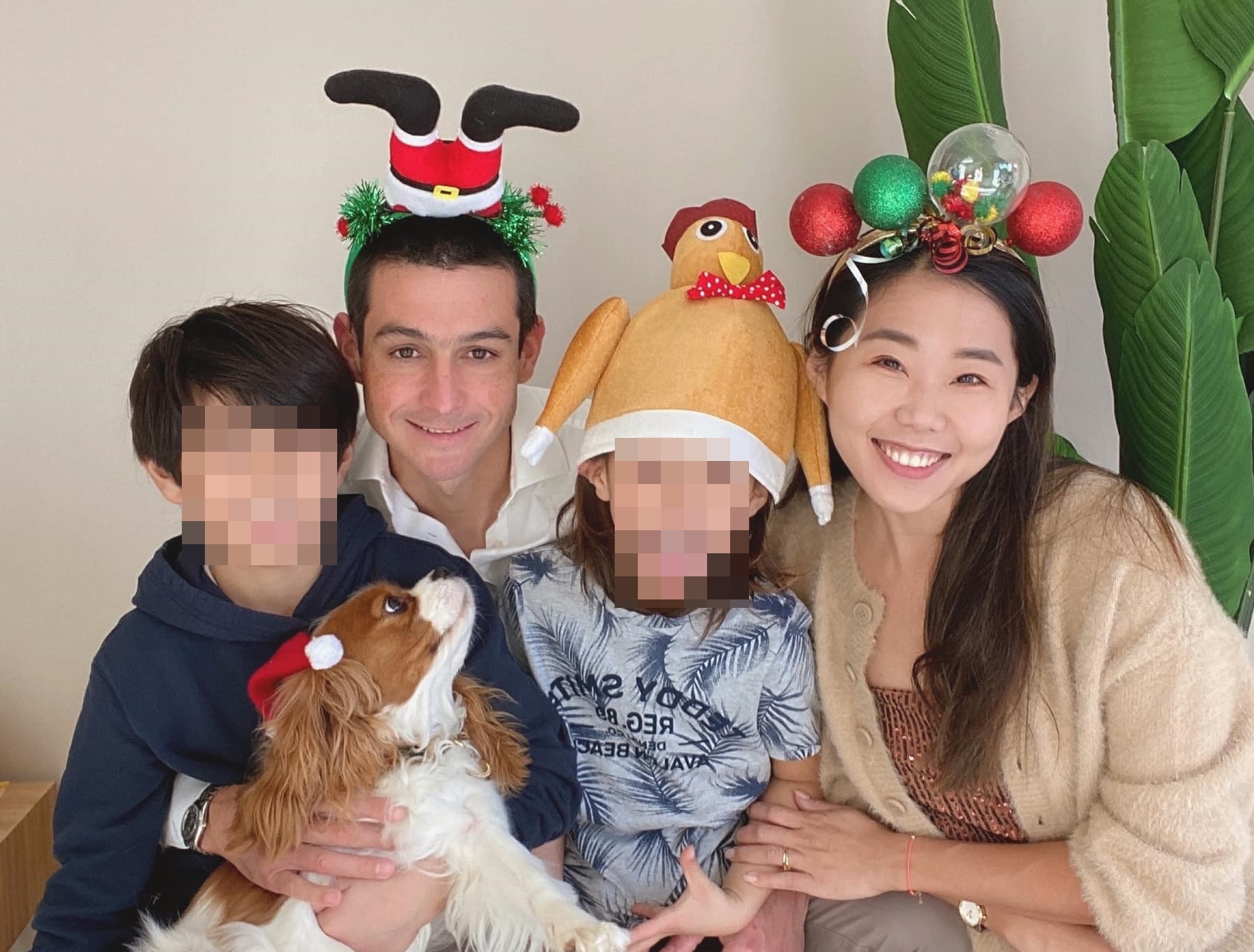 「亞歷媽」王君萍和老公在法國確診武漢肺炎。（翻攝自王君萍臉書）