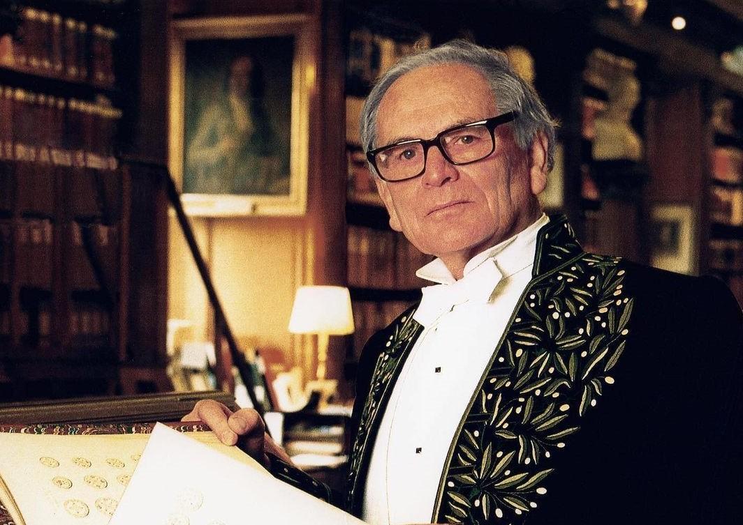 服裝設計師皮爾卡登(Pierre Cardin)已於29日離世,享壽98歲。(翻攝自皮爾卡登IG)