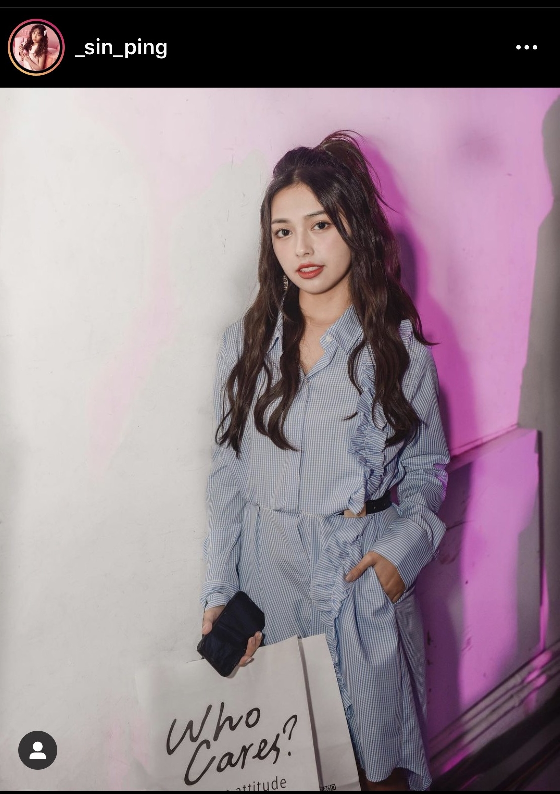 女團「PINK FUN」成員心平，其未成年時拍下的的半裸清涼照外流，心平因而主動退團。（翻攝自心平IG）
