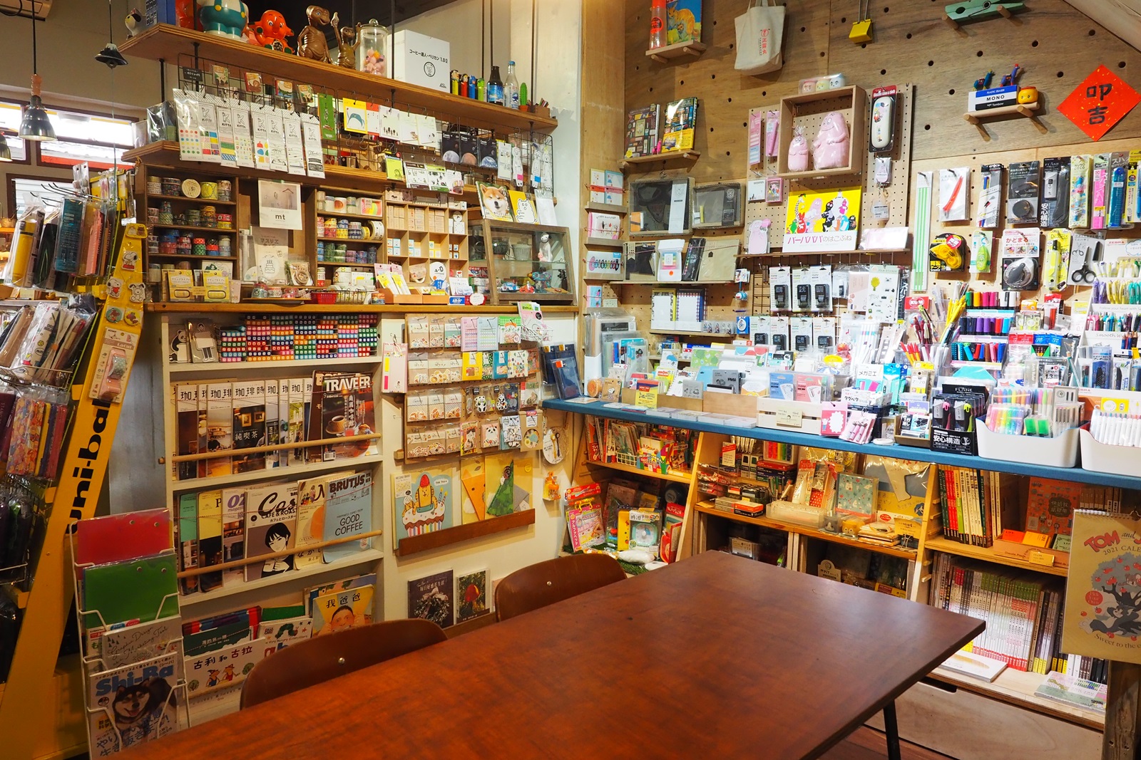 「Dadala cafe&stationery」可愛又實用的文具是特色，是文具控必訪的店。