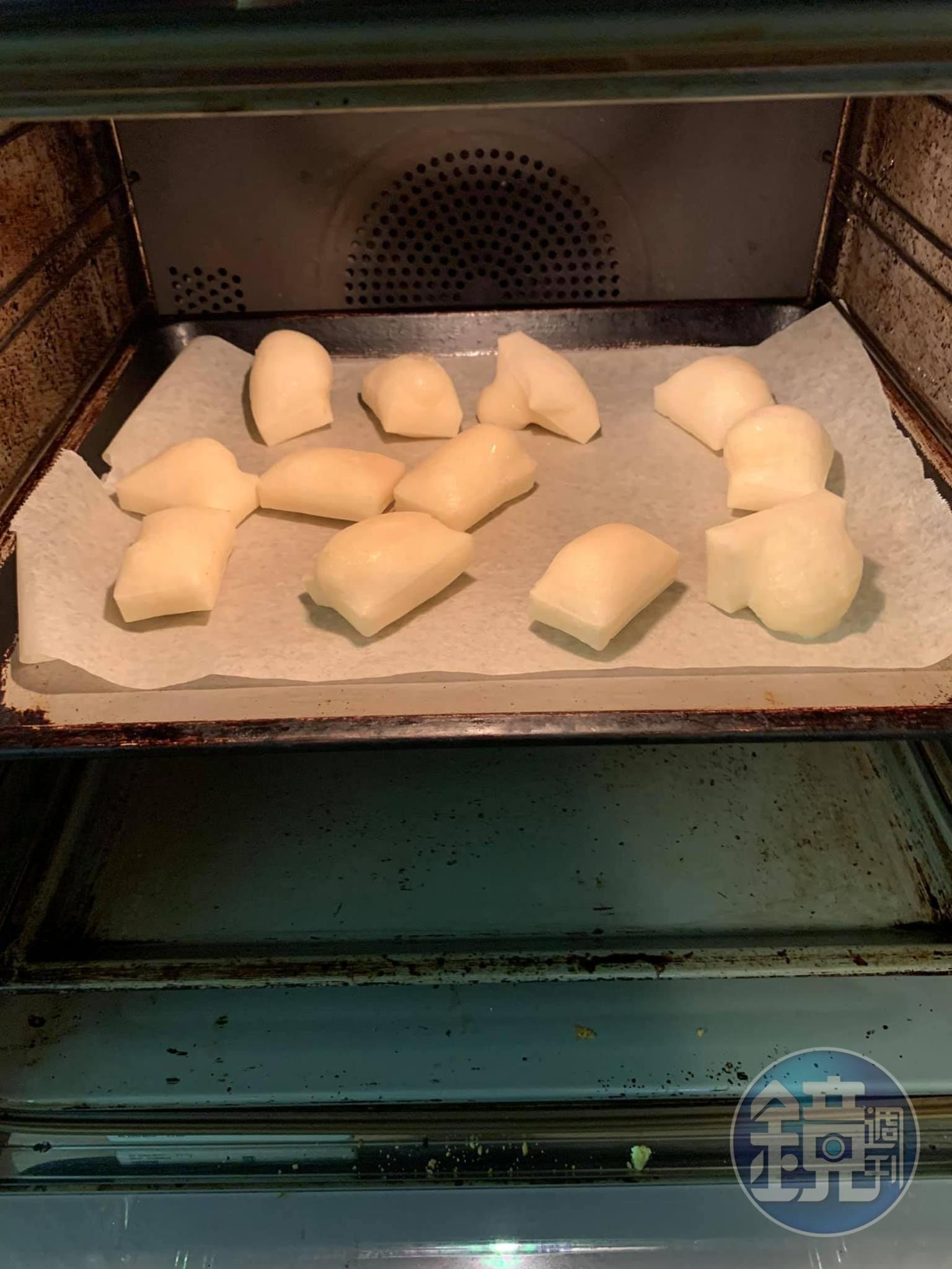 看年糕發起即可取出。