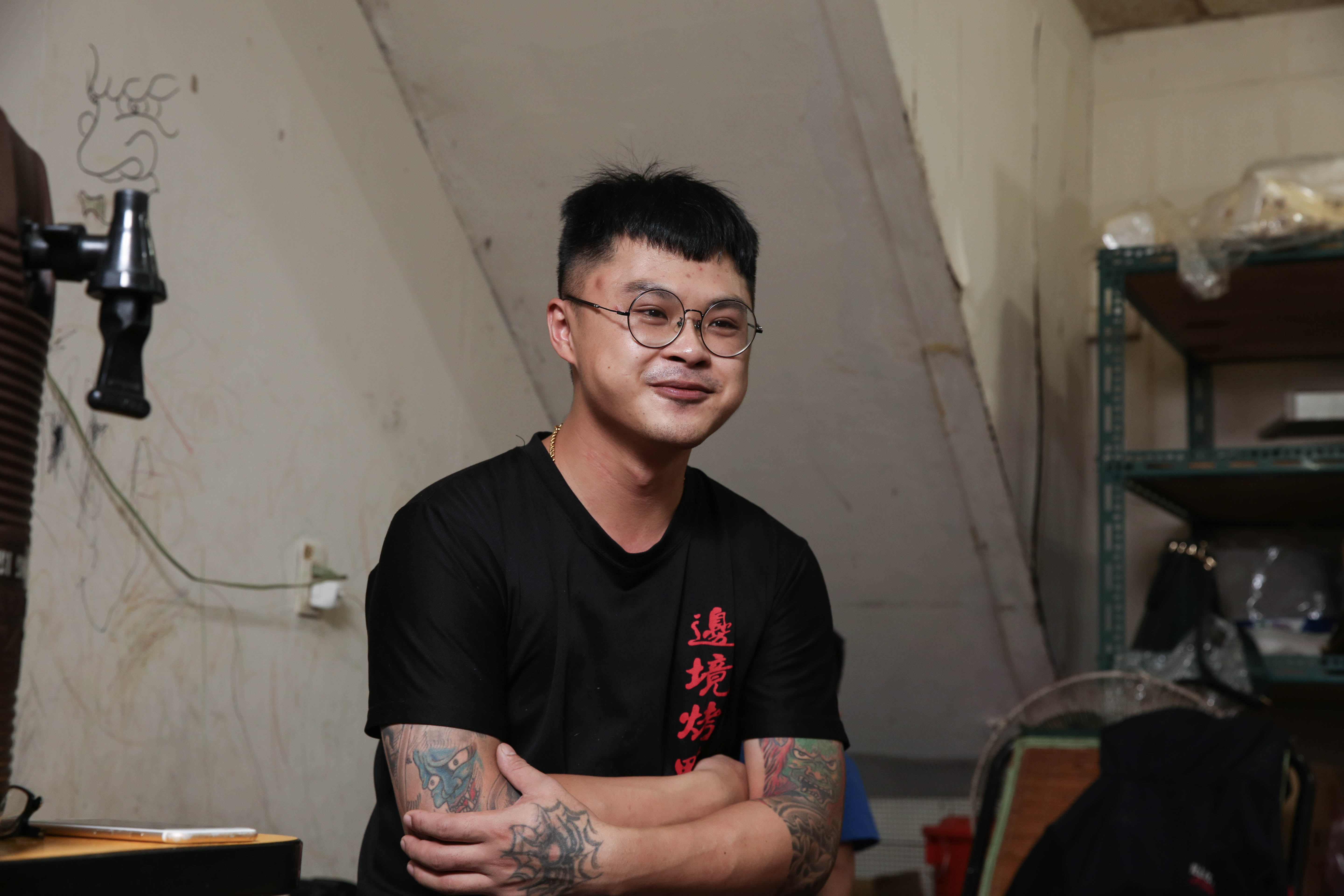 是𨑨迌囝仔的劉家文為愛改變，浪子回頭拚出全新人生。