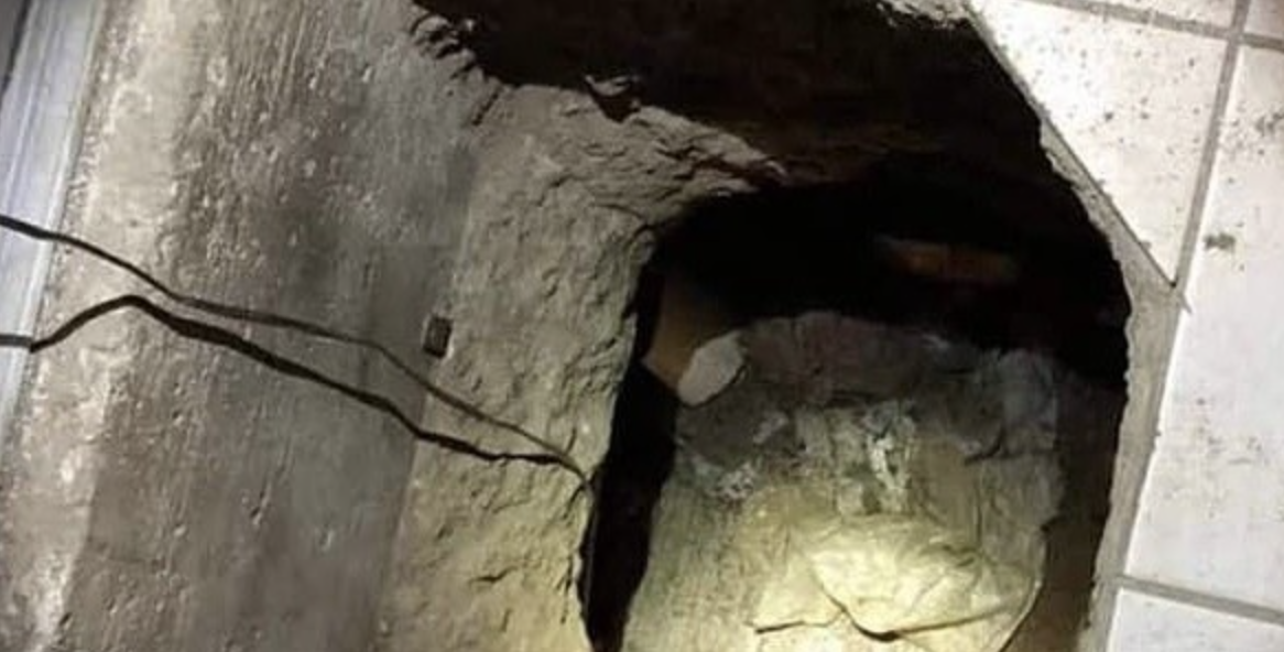 墨西哥一名男子為了「偷情」大費周章挖隧道。（翻攝自臉書＠Metatrón Horus）