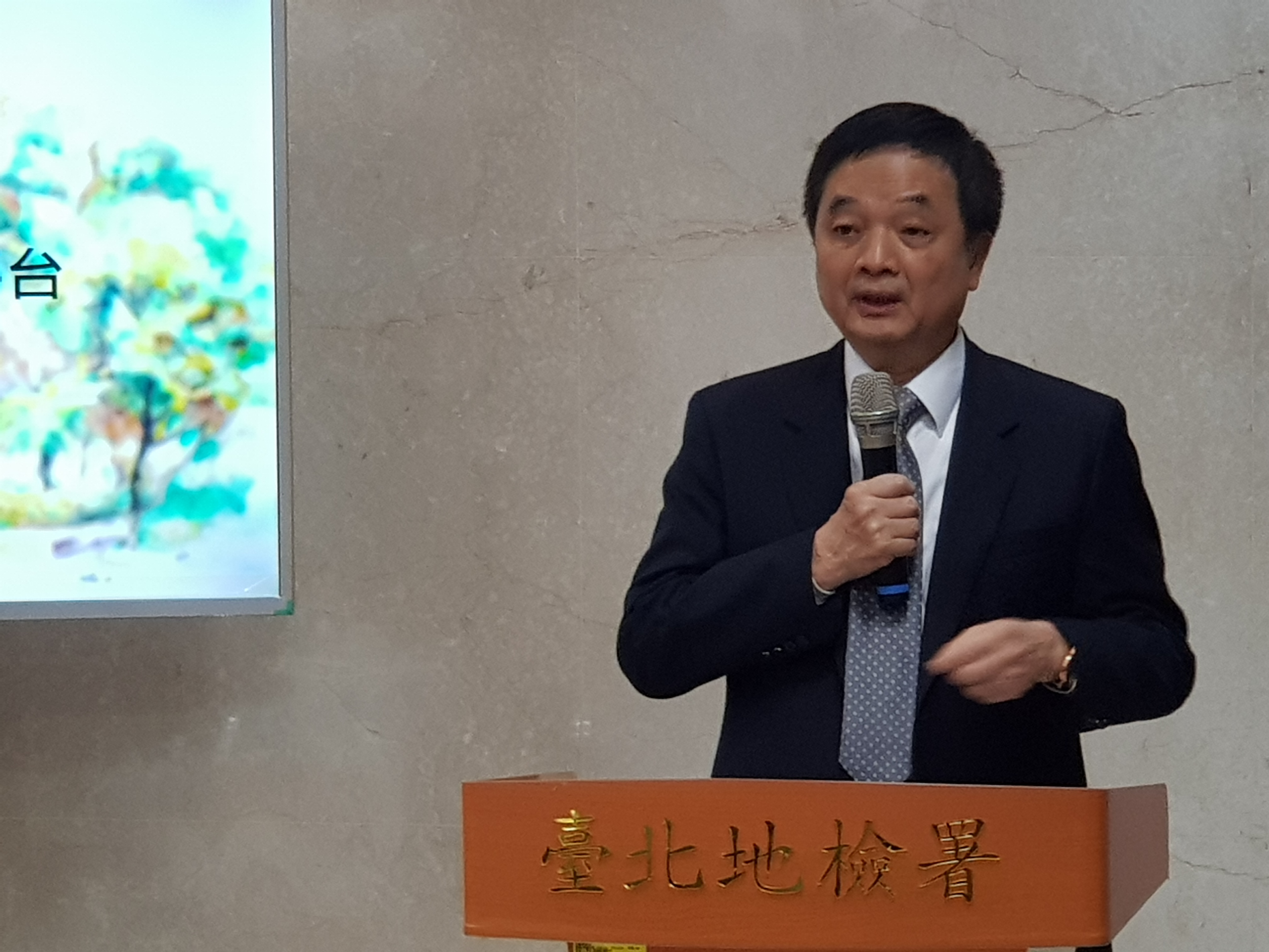 北檢檢察長周章欽表示，被害人服務平台推出溫馨暖暖包、強化一路相伴服務及採行一對一桌邊服務，達到司法保護。