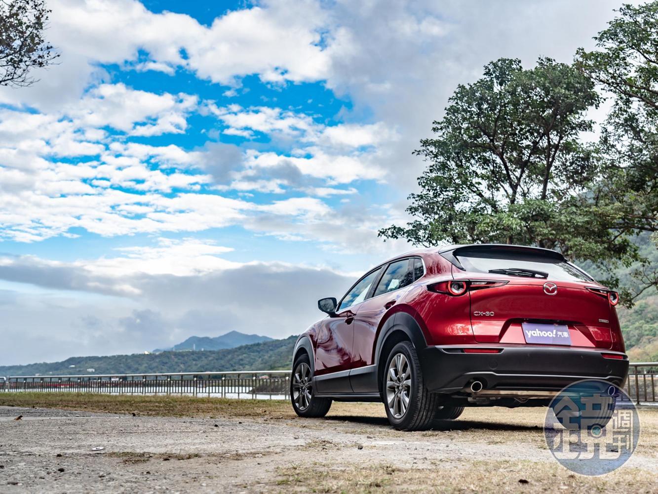 MAZDA CX-30