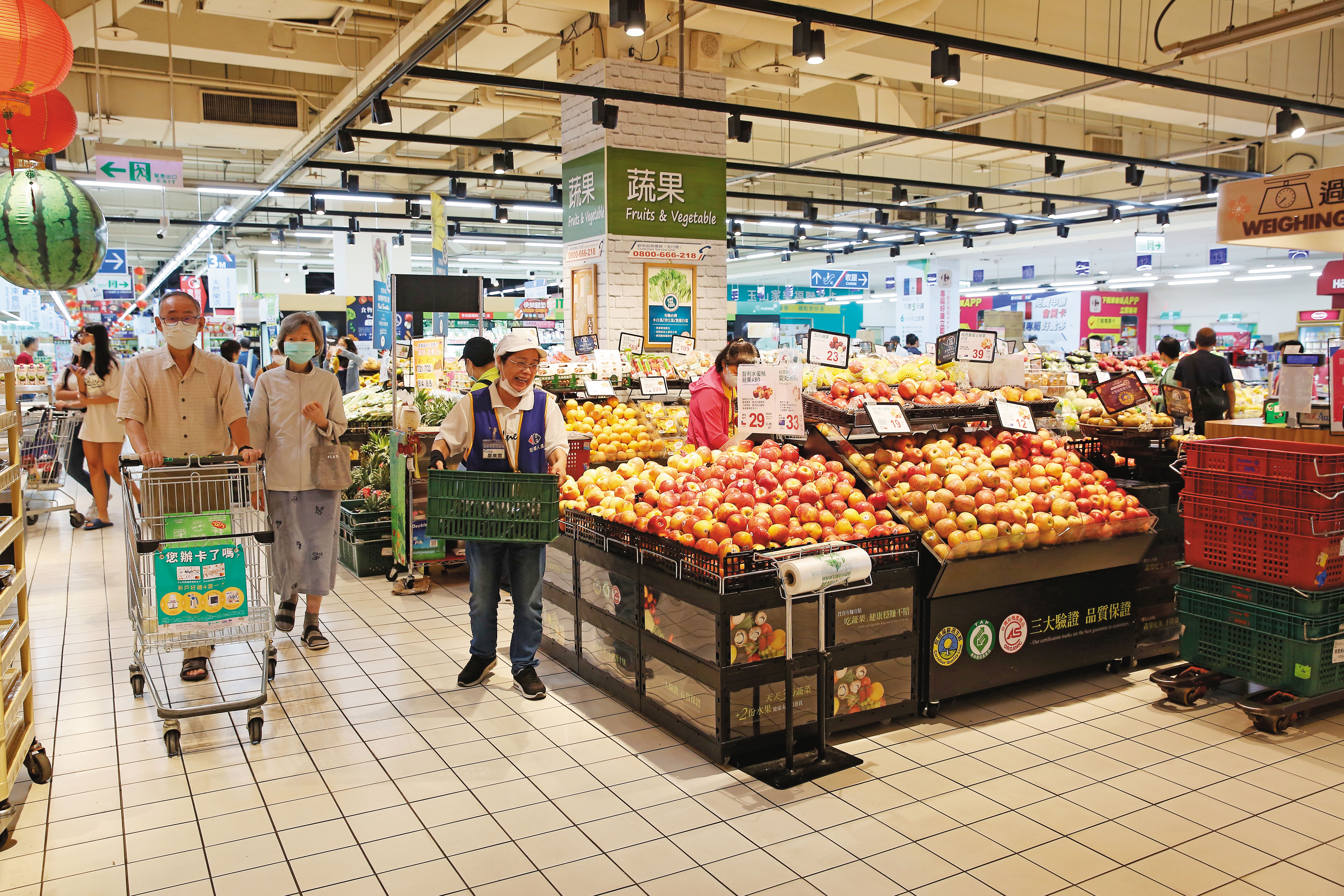 政府統計都說物價沒上漲，但生活周遭有關食衣住行的實際體驗，似乎又覺得東西正在悄悄變貴。