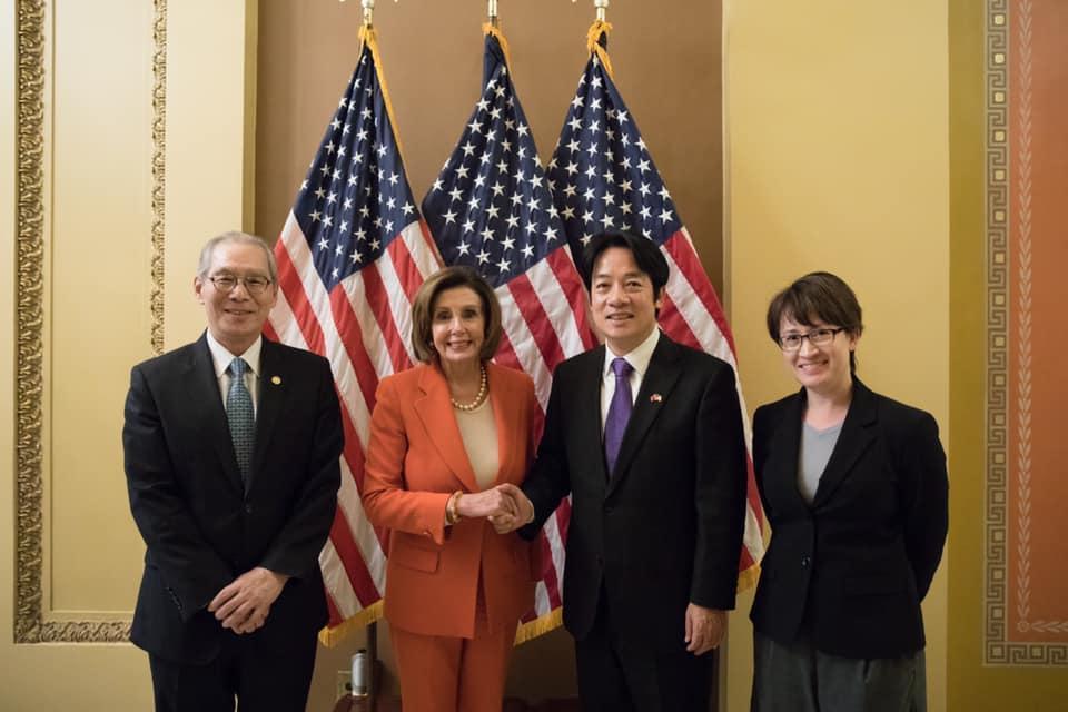 副總統賴清德先前赴美曾訪問眾議院議長裴洛西,賴近日也發文恭賀她連任。(翻攝賴清德臉書)