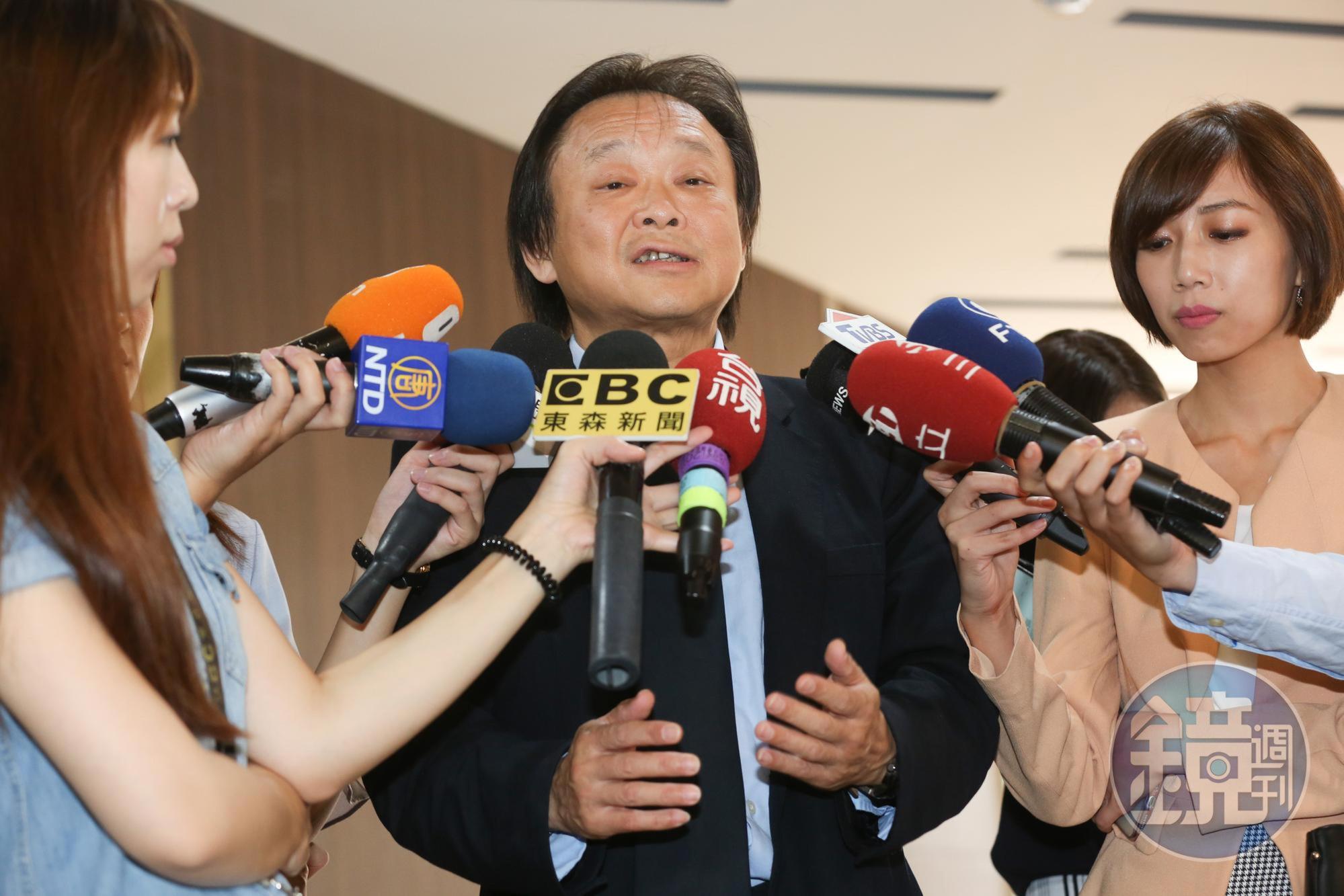 王世堅上節目討論「台灣豬漲價」,他坦言是「行政團隊」的疏忽,過度刻意強調導致價格上漲。(本刊資料照)