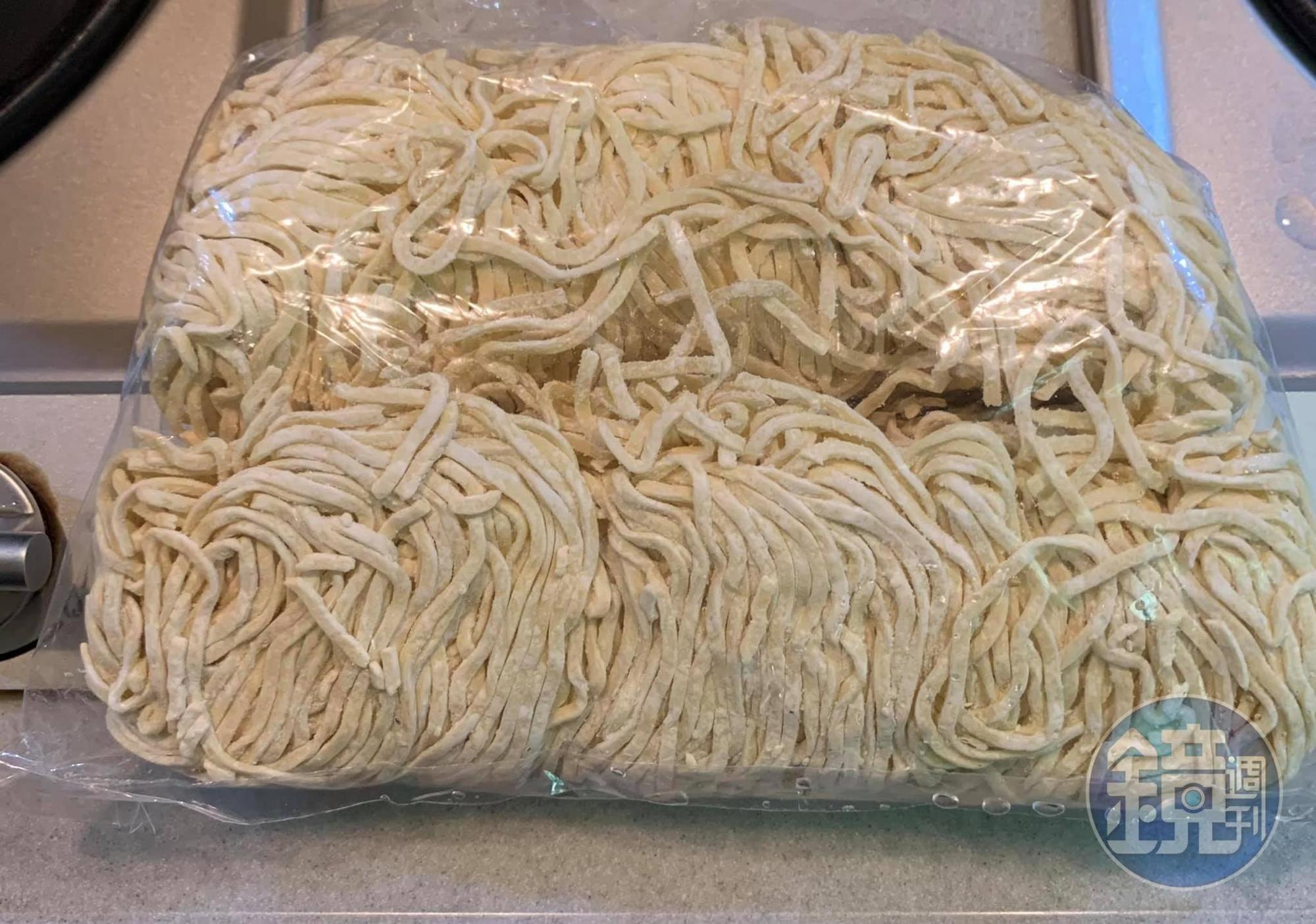 買好5球麵。