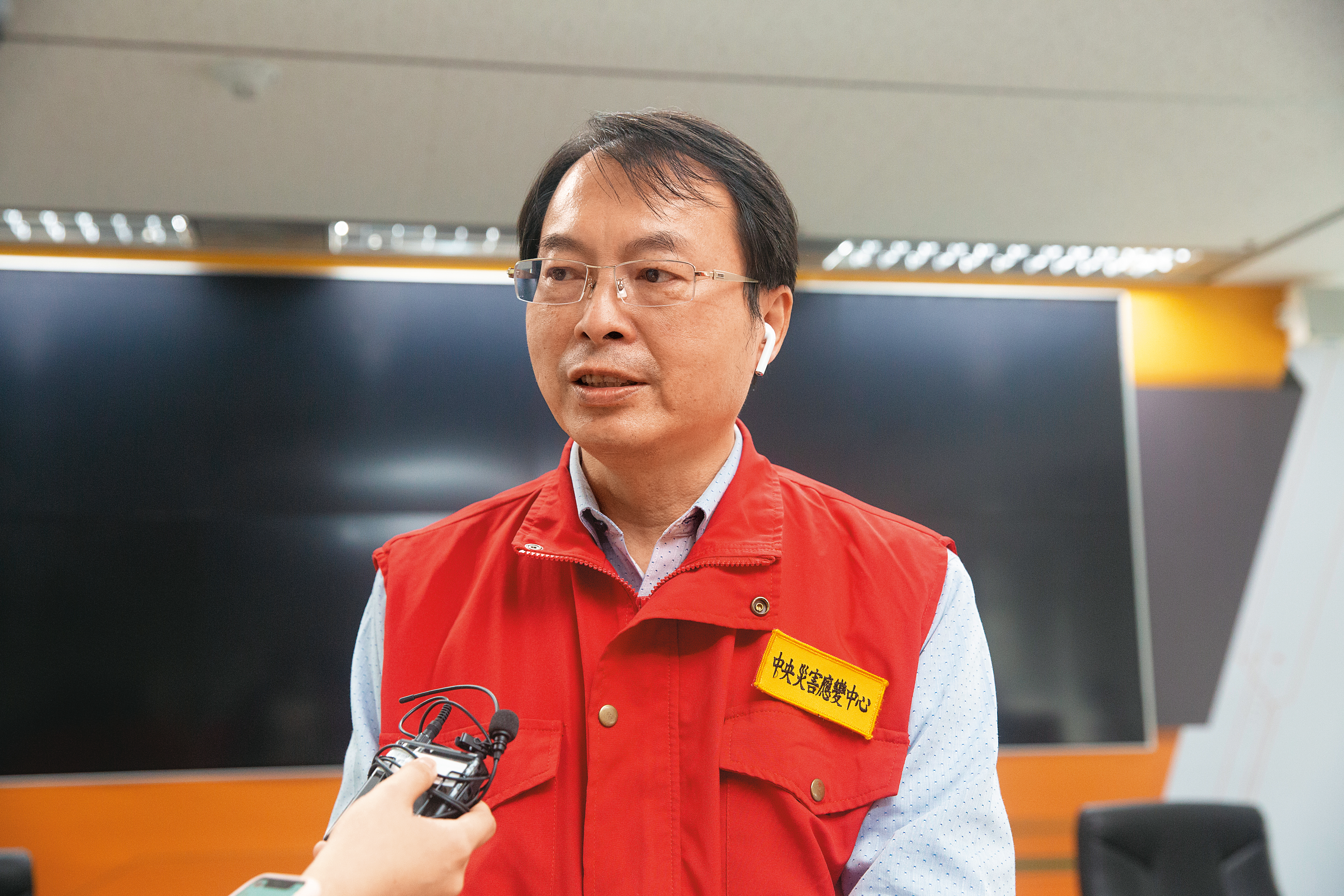 水利署副署長王藝峰屢次對外界強調，農業用水占全台7成，就算把水都留給農業也不夠用，農田停灌是不得已的決定。