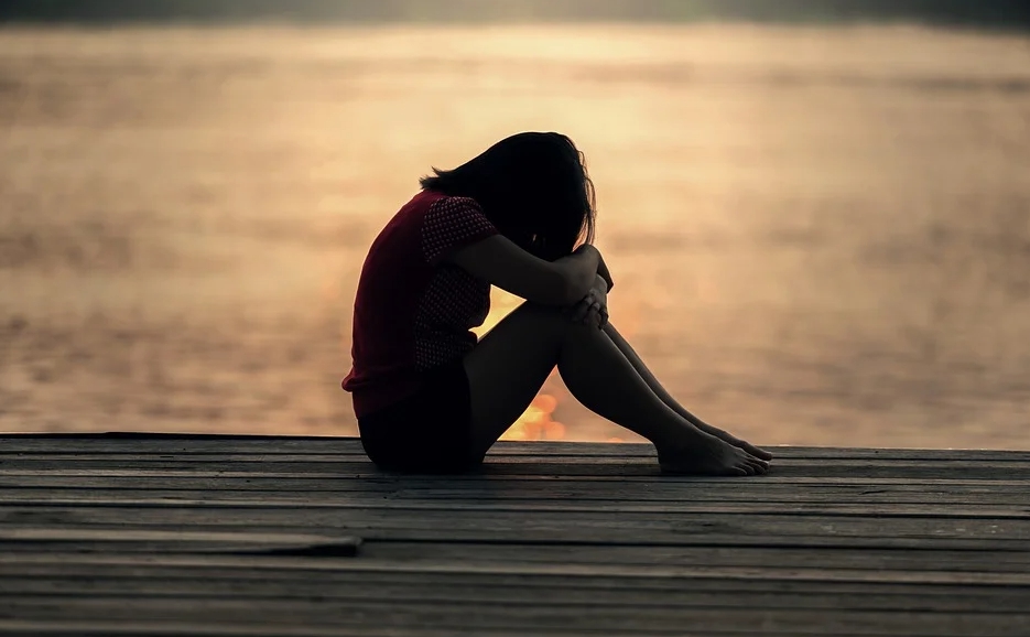 少女遭誘騙下海，錢全進了男友口袋。（示意圖，pixabay）