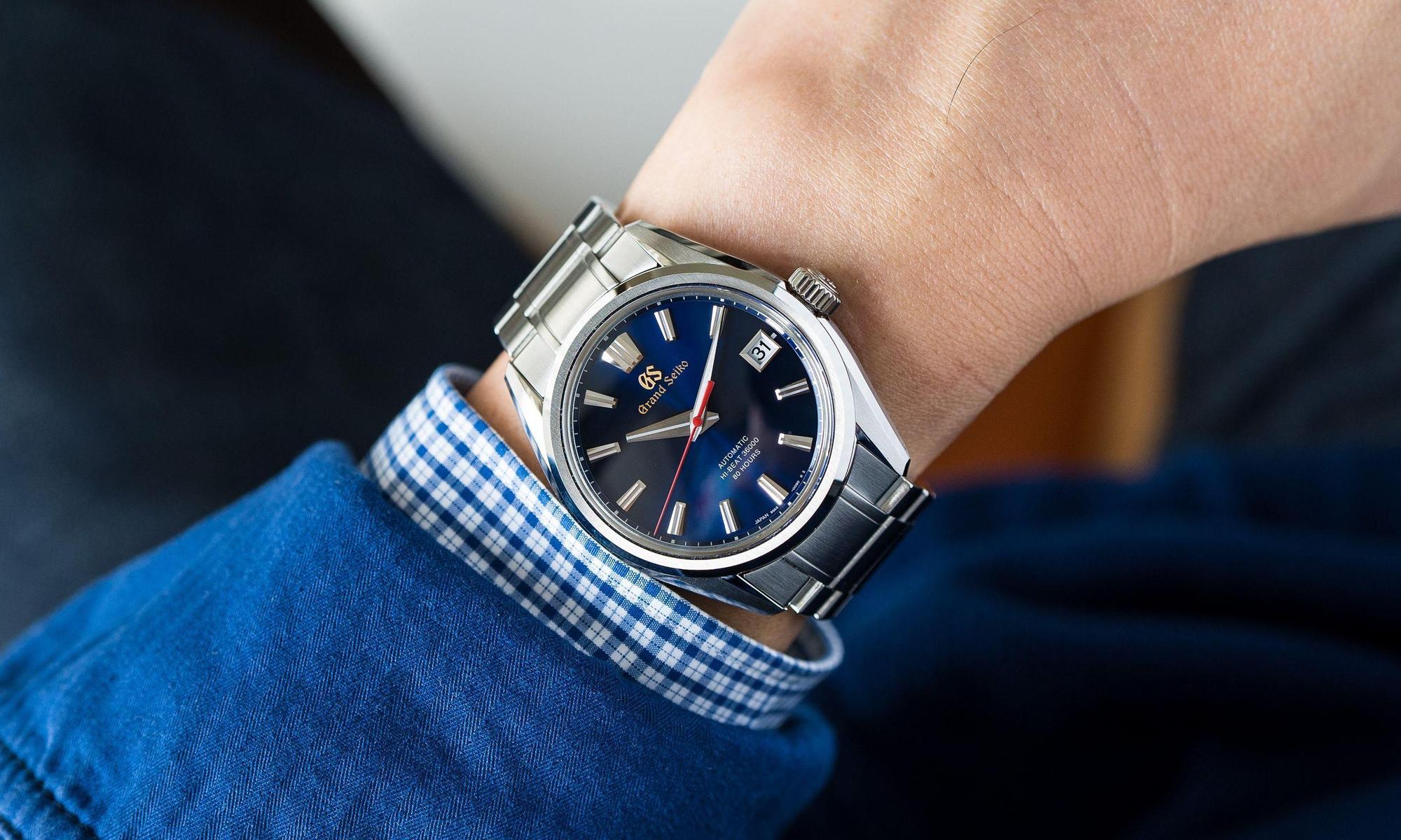 Grand Seiko Heritage SLGH003╱功能：時間、日期顯示╱機芯：9SA5自動上鏈機芯╱建議售價：約NT$305,000（限量1,000只）。