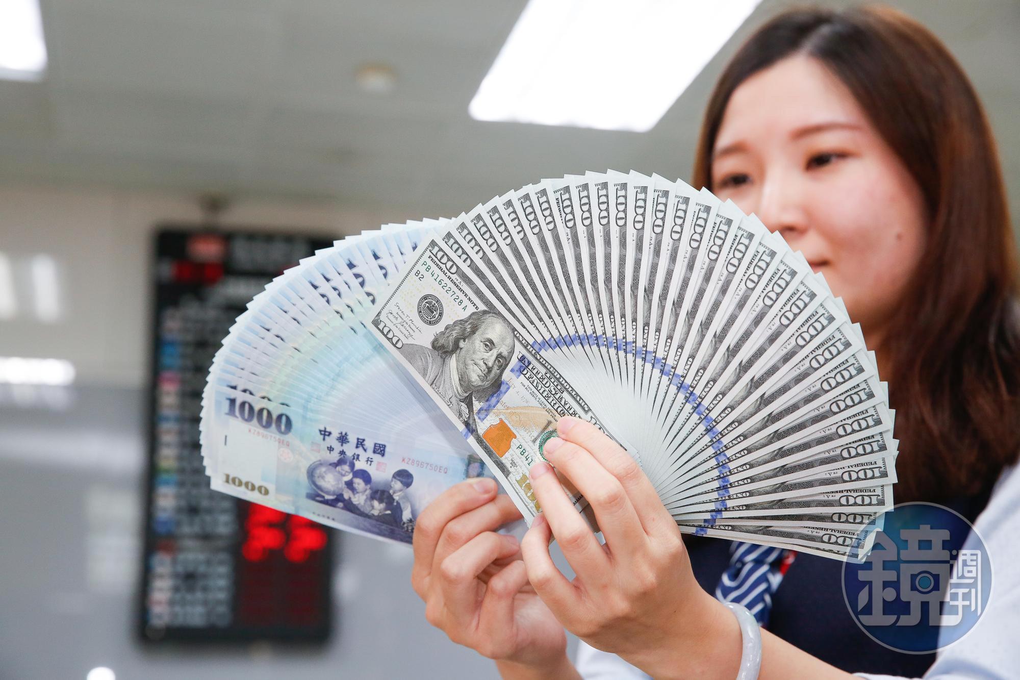 農曆年前新台幣表現強勁,想布局美元應還有便宜可撿。