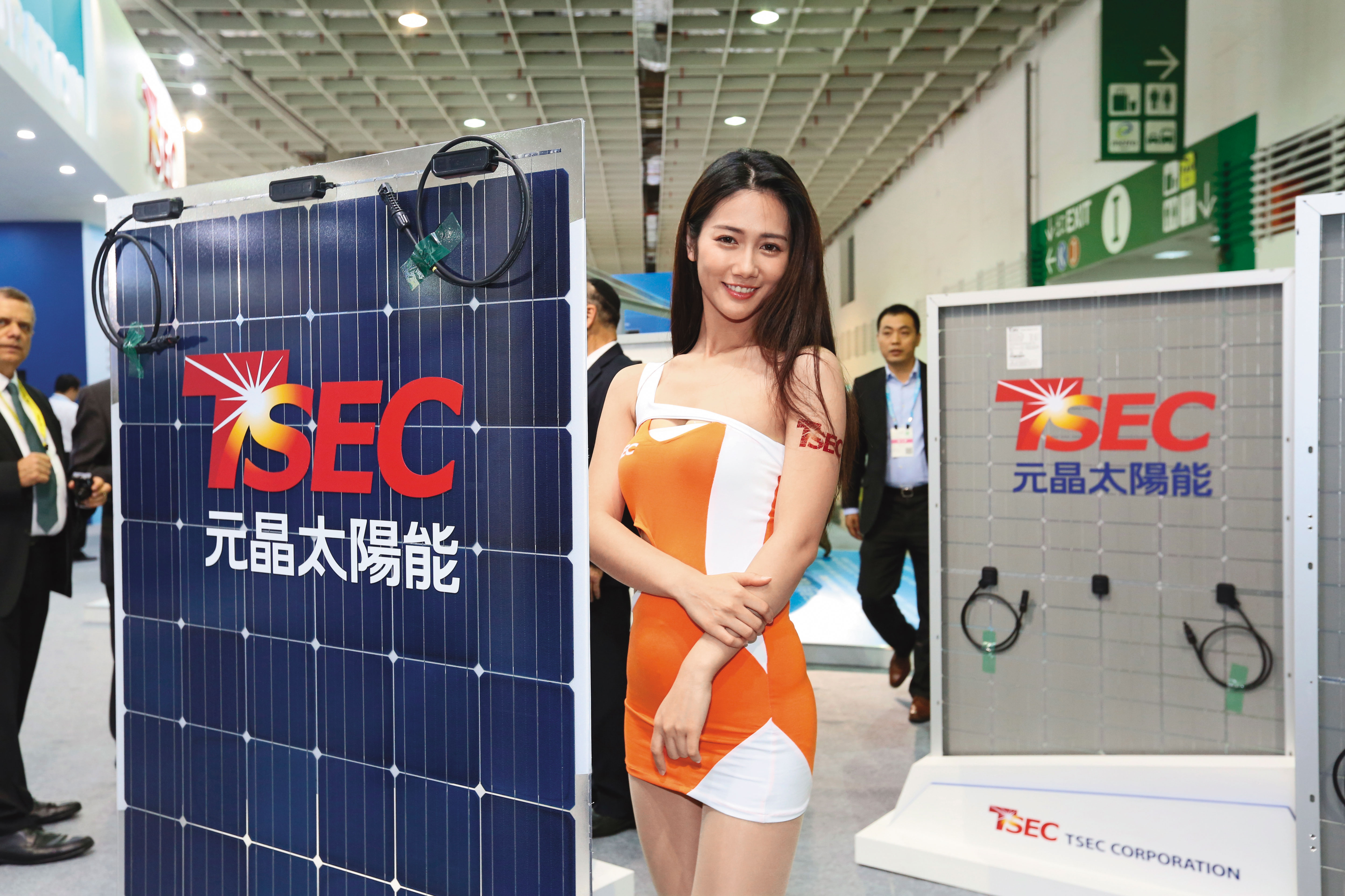 太陽能模組廠元晶由虧轉盈，簡哲隆發現轉機獲利3倍。