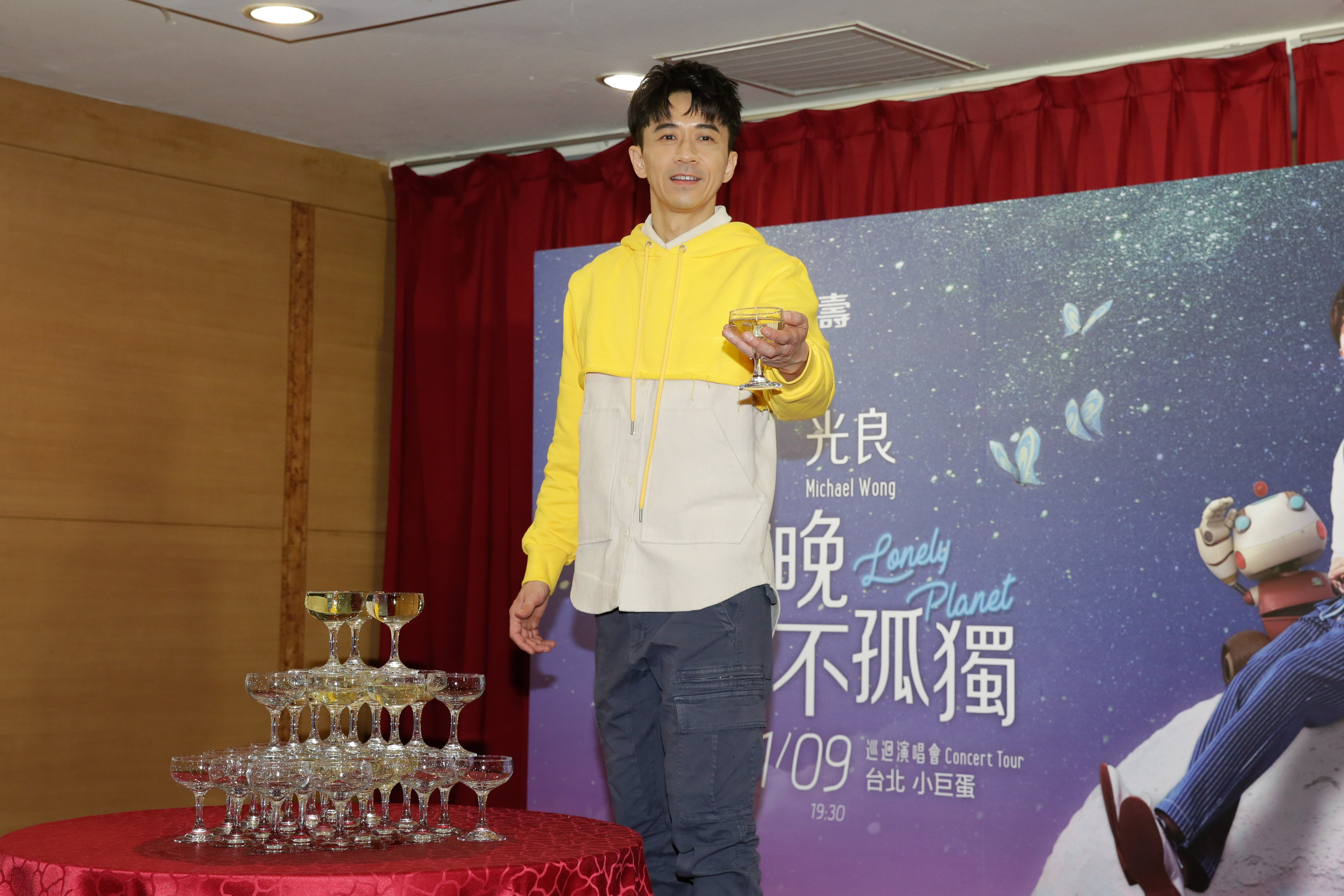 光良慶功宴上表示,最讓他難忘的就是上場前竟然發生三級地震。