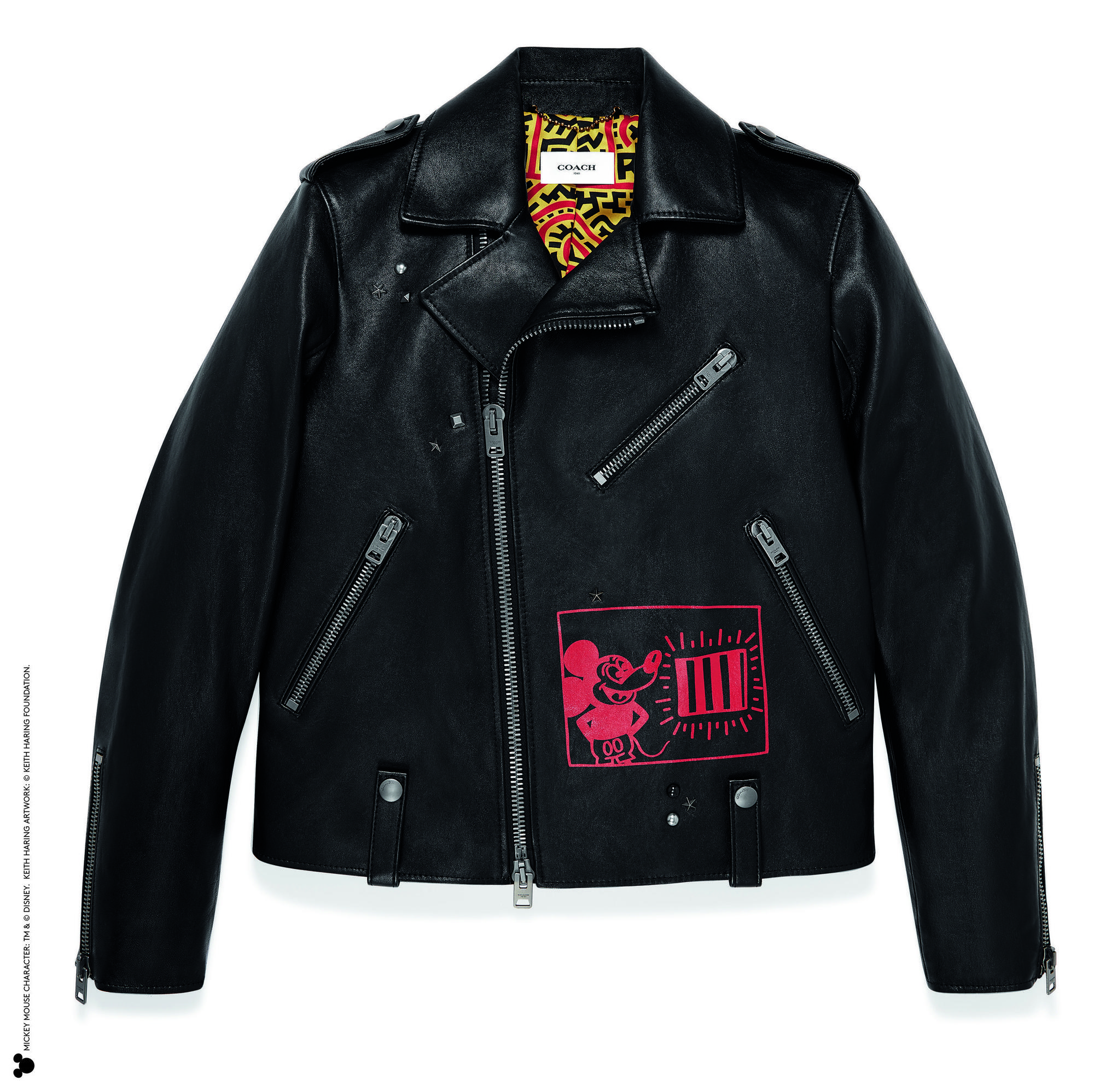 COACH Disney Mickey Mouse x Keith Haring系列皮夾克。NT$59,800（COACH提供）