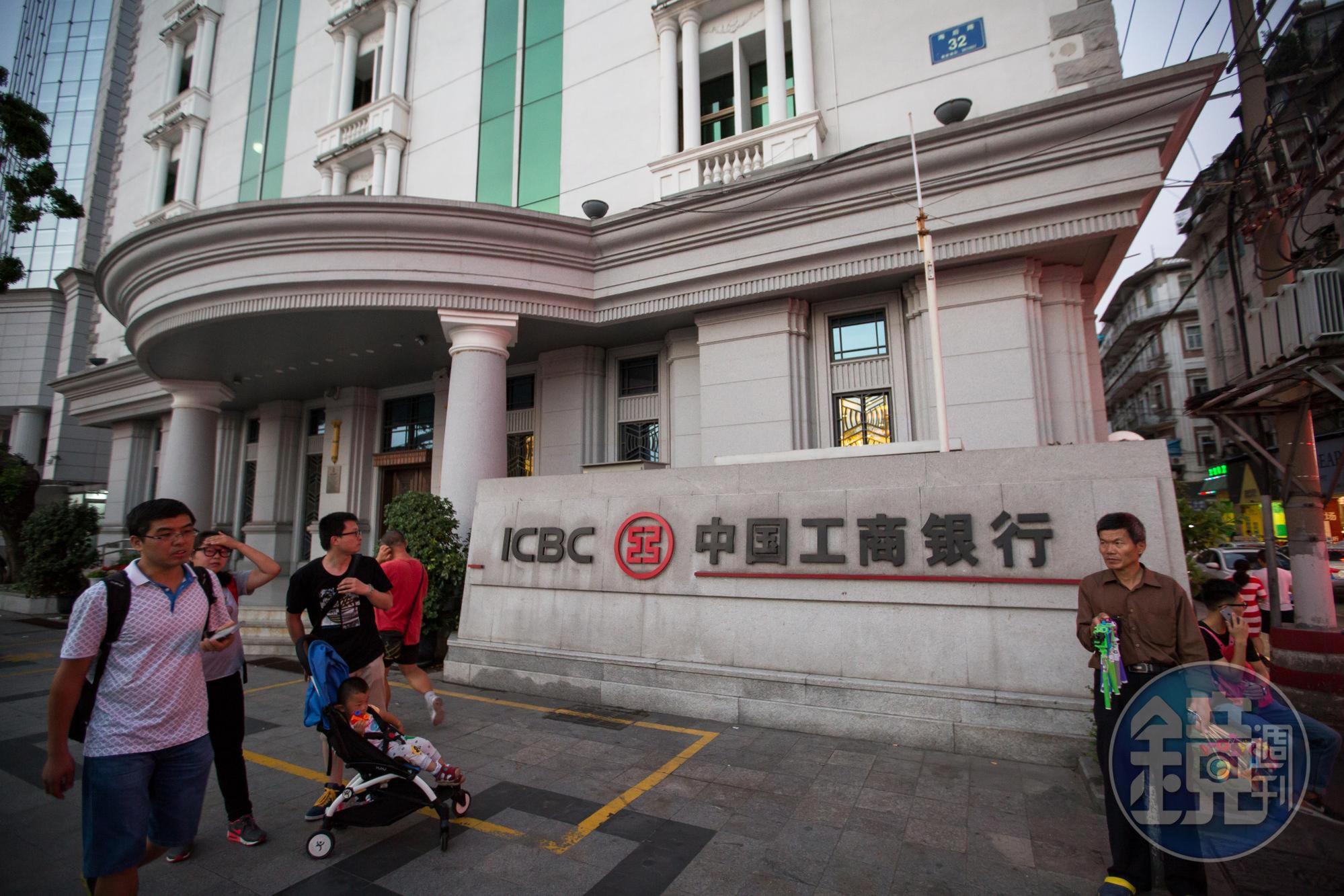 金融、能源族群是中國利潤最豐厚的產業，但股價仍未回到疫情前水準。
