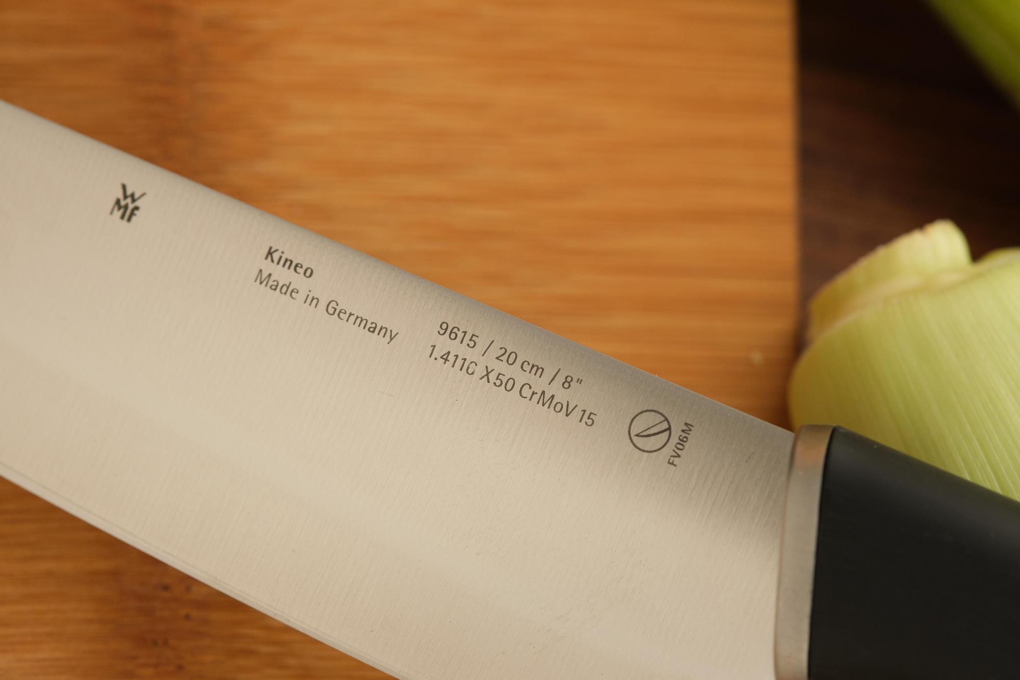 WMF全新德製不鏽鋼刀具 KINEO Knife系列,擁有三項標章:德國製造工藝、Performance Cut完美13度切角、人體力學設計,親民的價格更讓它成為家庭必入手的刀具品牌。