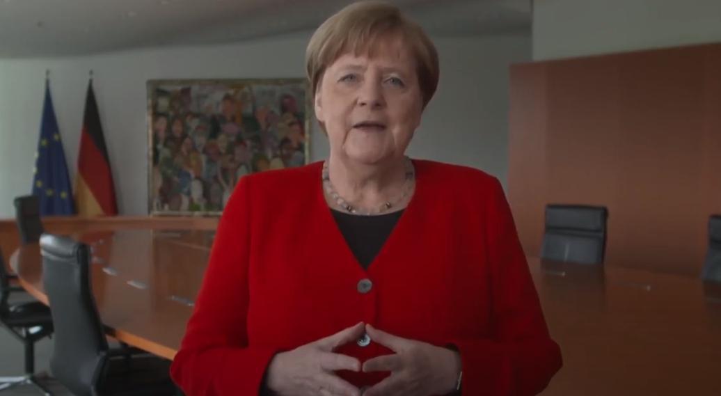 推特近日進一步宣布川普帳號永久停用。德國總理梅克爾（Angela Merkel）則認為此做法「有問題」。（翻攝WHO Youtube）
