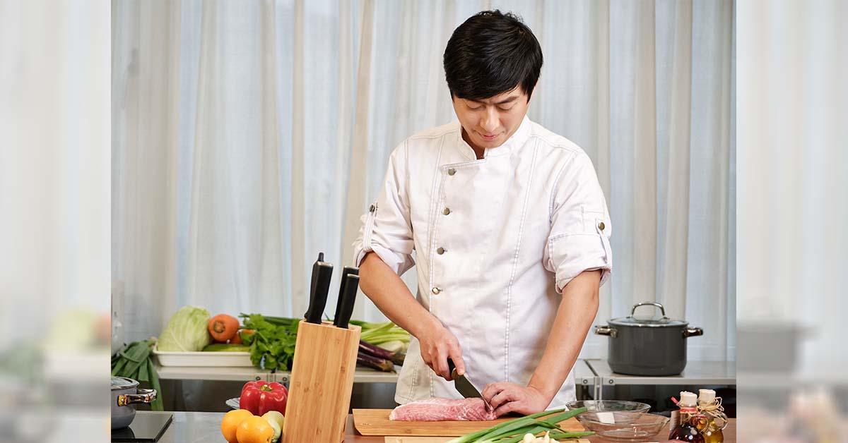 陳秉文成名算早,25歲即出版第一本食譜書,但說起找到人生「完美13度」他給出了令人意外的答案。