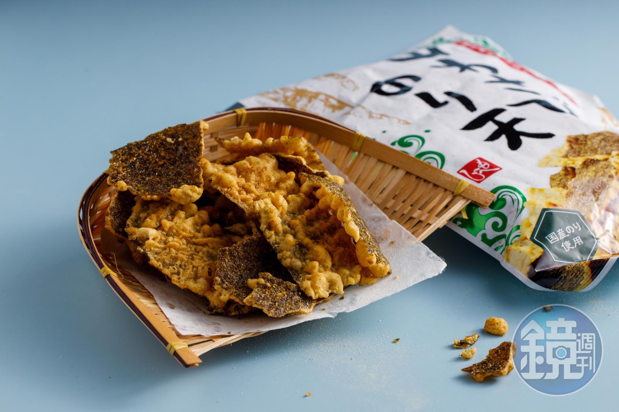 「山芥末風味炸海苔餅乾」有剛起鍋的酥脆感,芥末粉辛香卻不會嗆辣難受。(129元/包)