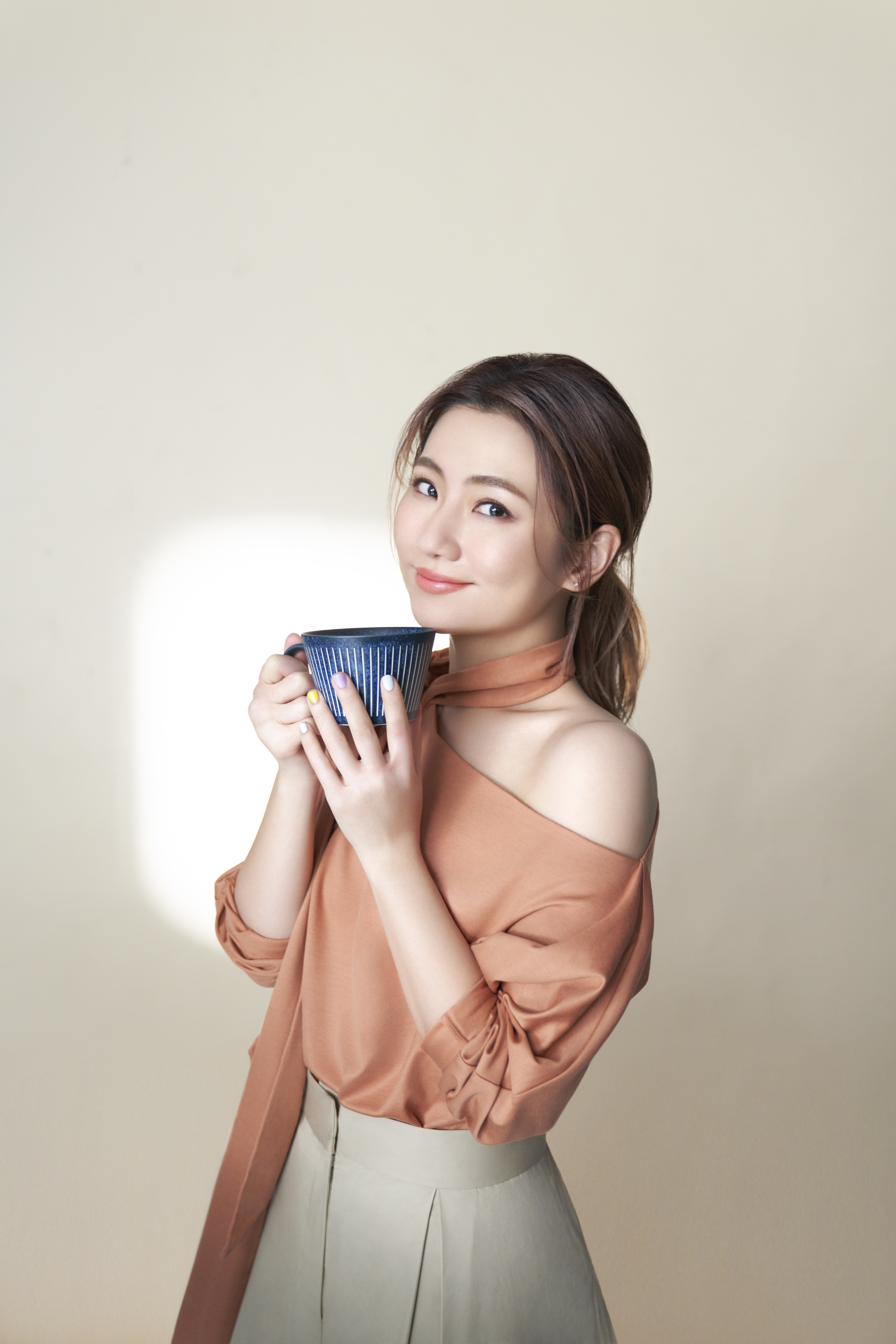 Selina任家萱推出「心亂如麻-麻油薑泥粥」和「芋人不淑-香菇芋頭粥」2種口味。(任真美好提供)