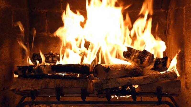 《家有壁爐》被譽為曠世神片。（翻攝NETFLIX）