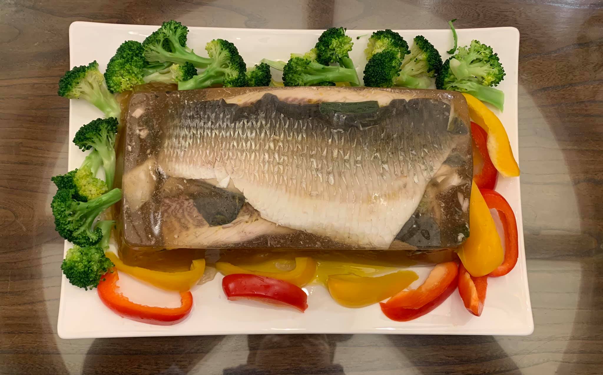 富含膠質的「烏魚凍」，是冬天寒流來時，烏魚大出才能做的季節好菜。