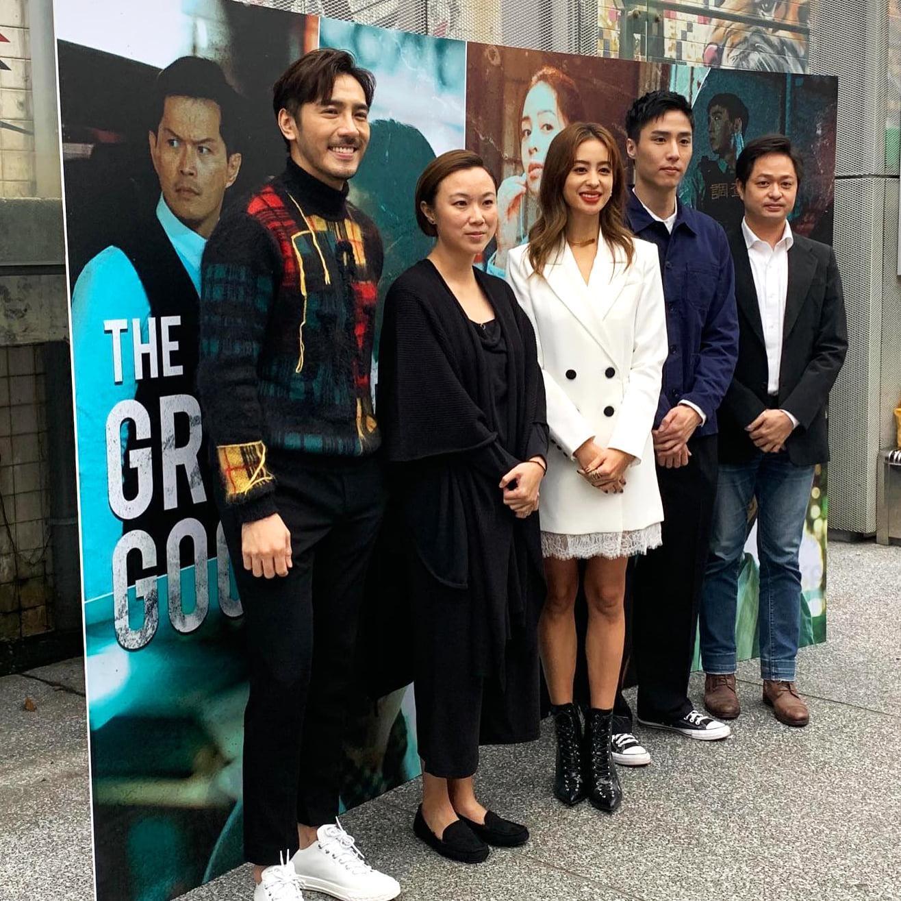 導演馬君慈(左2)透露,影片結合犯罪、間諜、懸疑、友情、愛情等電影元素。(調查局提供)