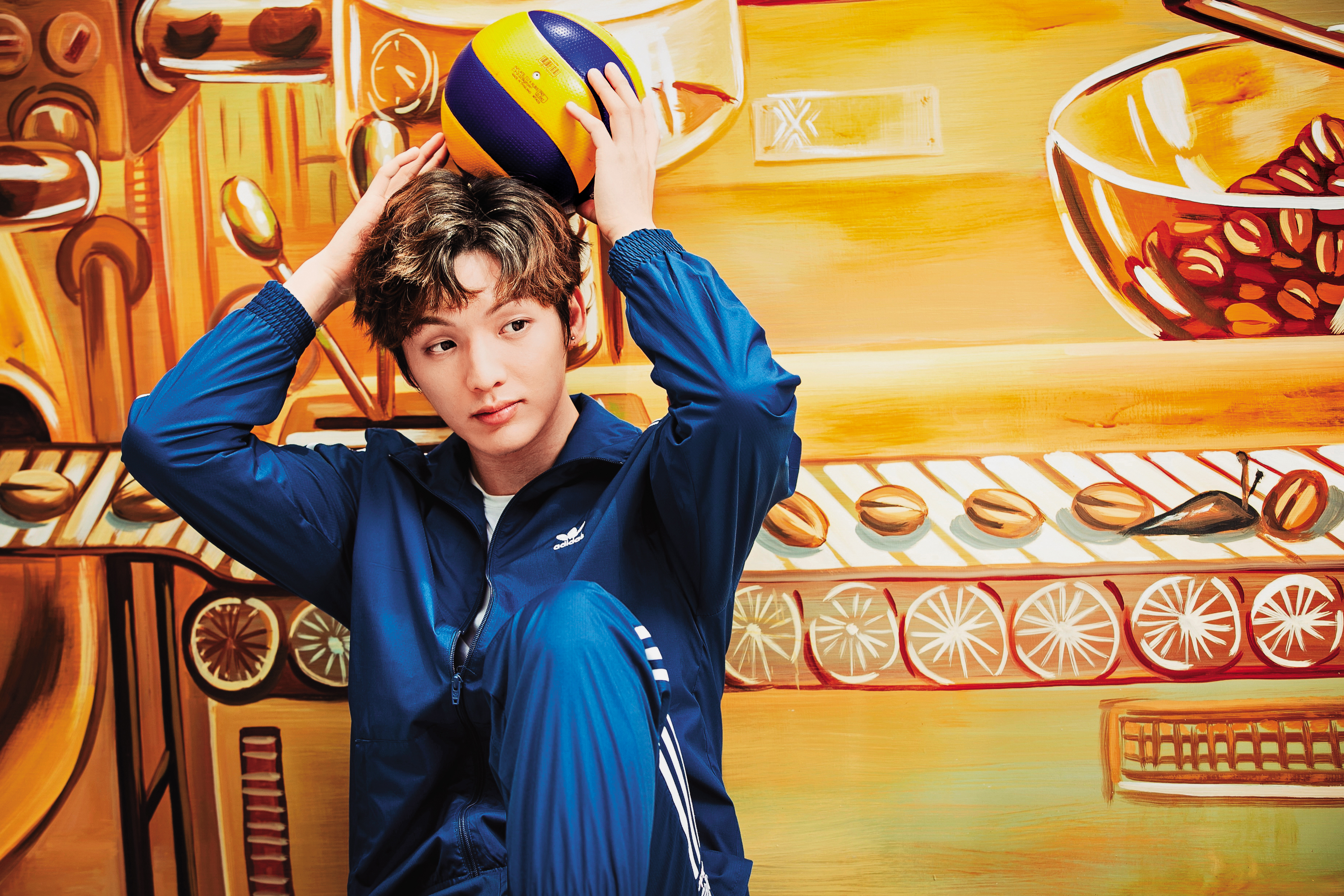 陳佑從小就是排球校隊，但他笑說就算肢體協調，學跳舞仍是很大的挑戰。