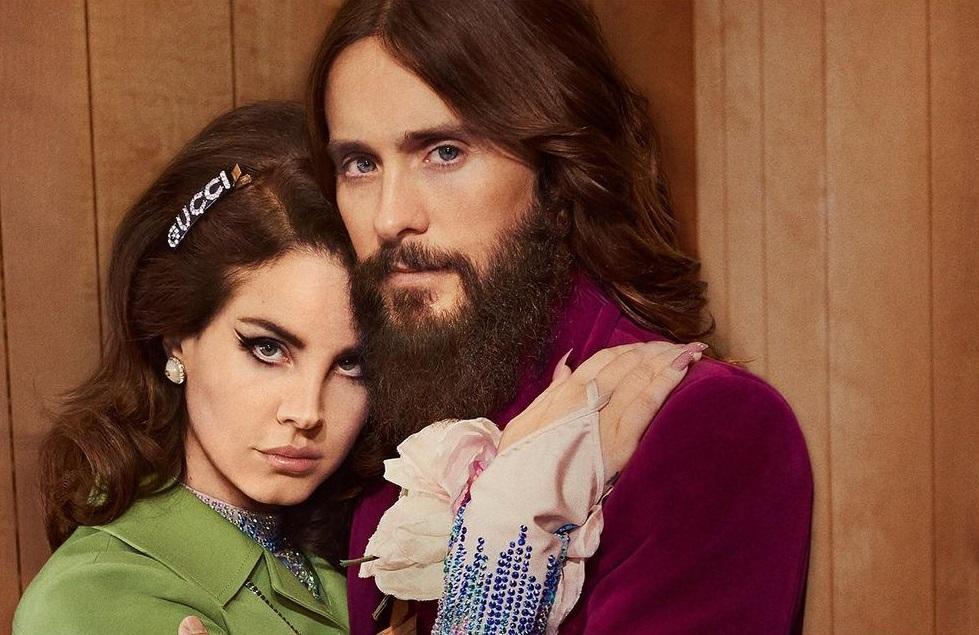 奧斯卡得獎者及音樂家Jared Leto與音樂才女Lana Del Rey詮釋罪愛密戀情侶對香廣告。(古馳提供)