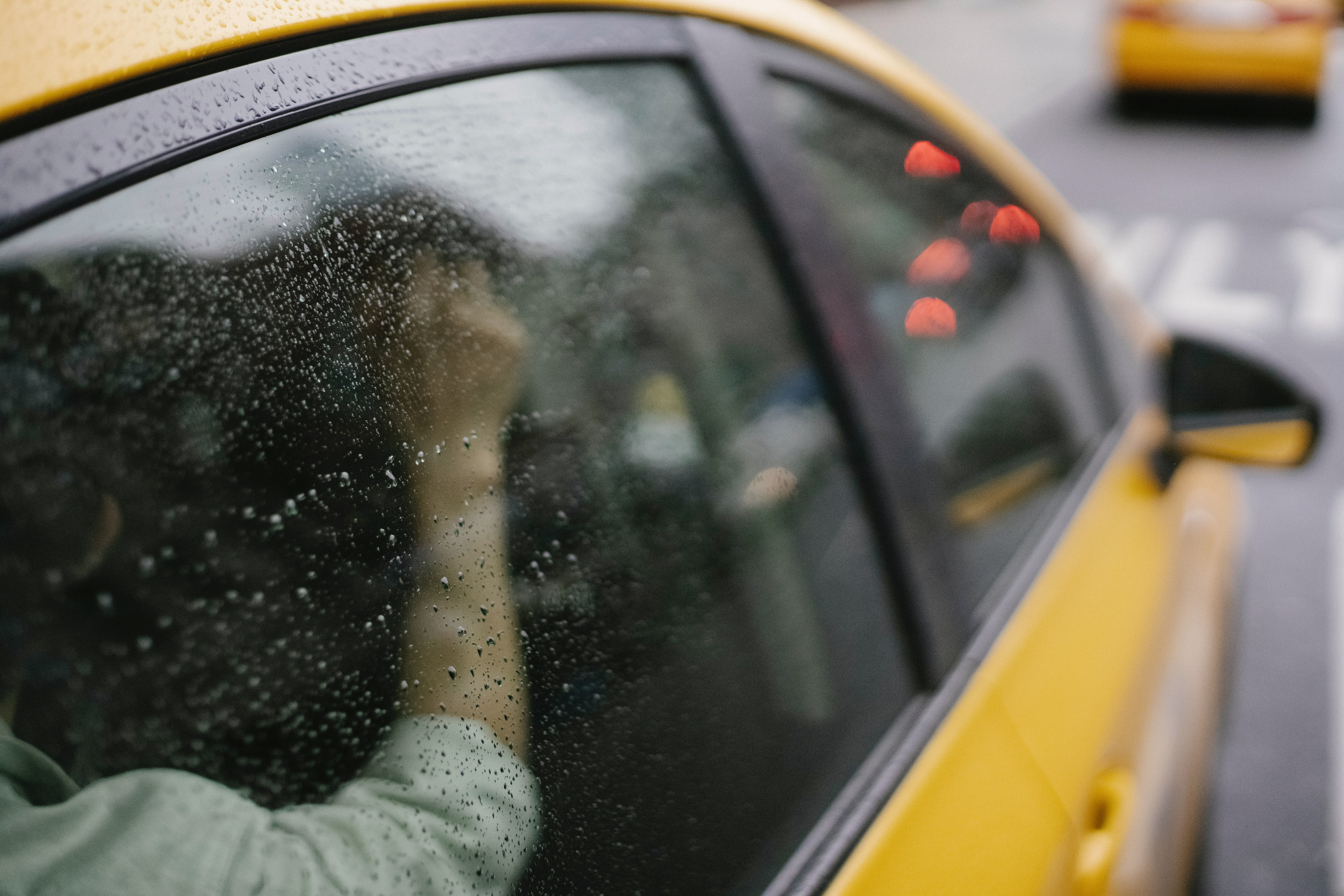 台南市許姓計程車司機涉嫌性騷擾女乘客。示意圖，非當事人。（攝影師：Tim Samuel，Pexels提供）