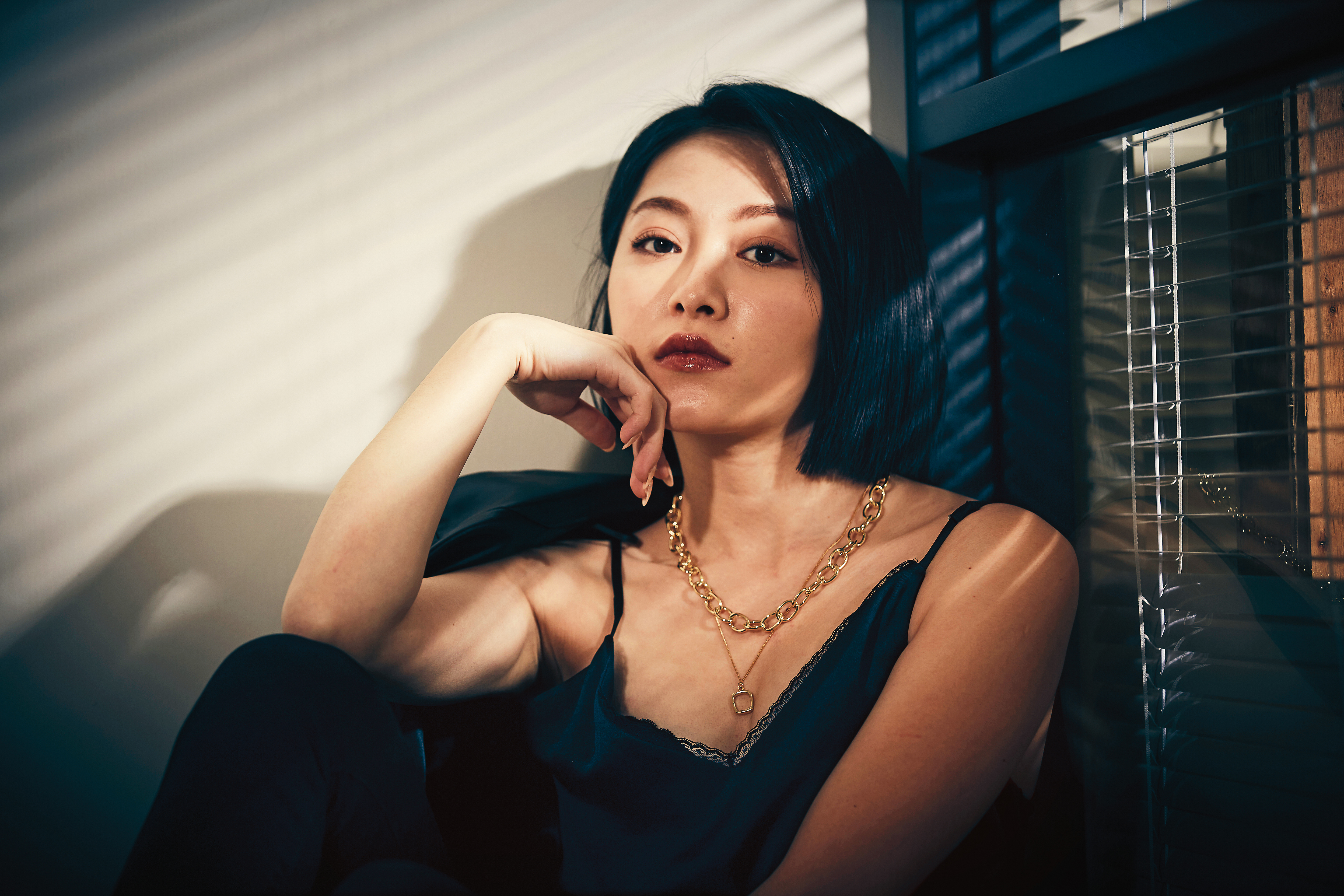 胡小涵離開《我愛黑澀會》，短暫沉潛成凡人，有天一覺醒來沒事做，決定投入直播網紅。