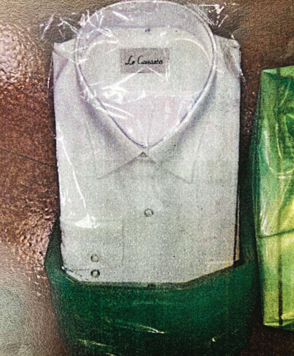 一名司法官家中至今留有翁茂鍾當年寄來、仍未拆封的襯衫,如今竟掀起司法風暴。