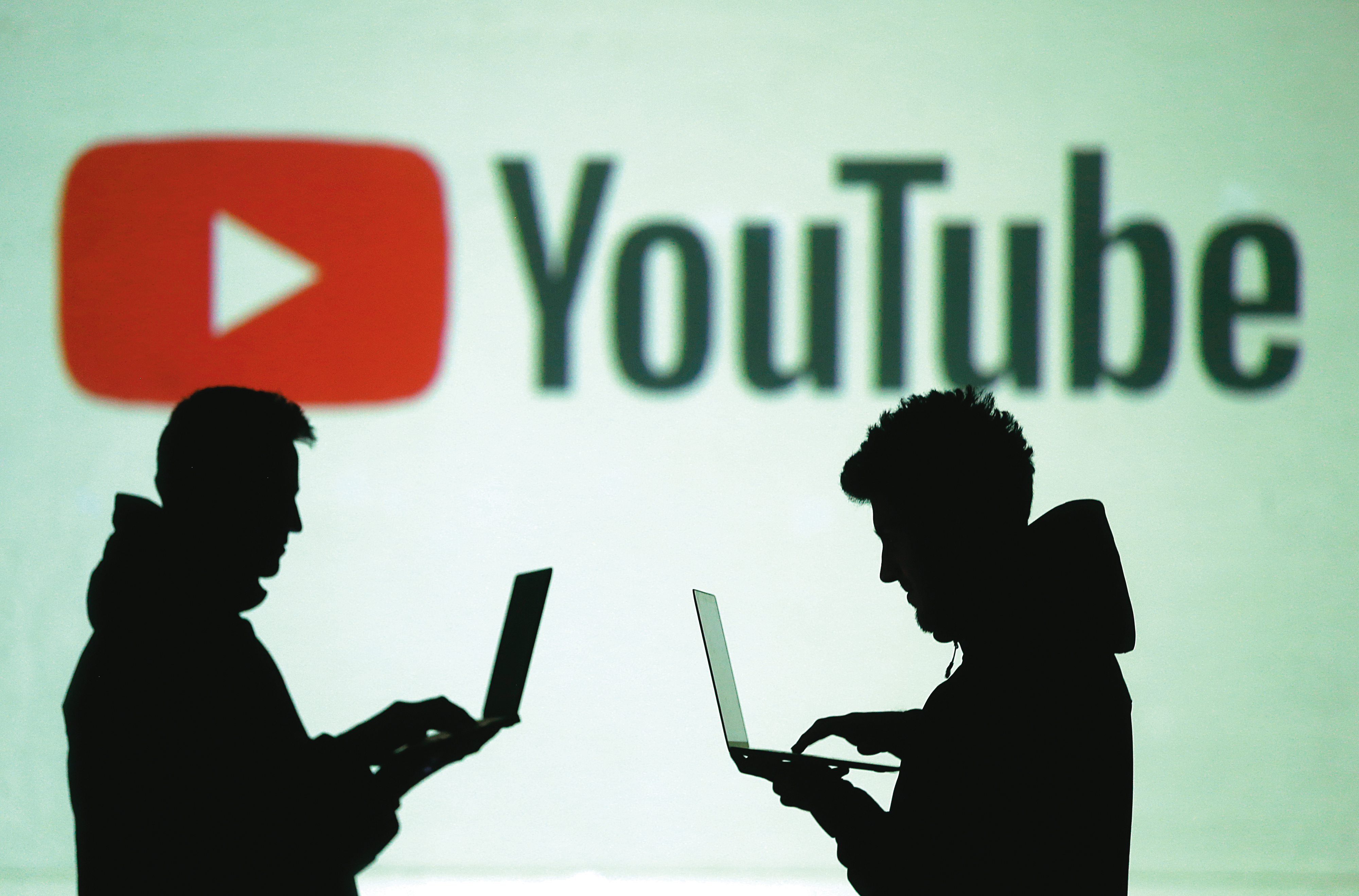 YouTube吸引全球超過20億人觀看,Google母憑子貴擠進兆美元俱樂部。(達志影像)