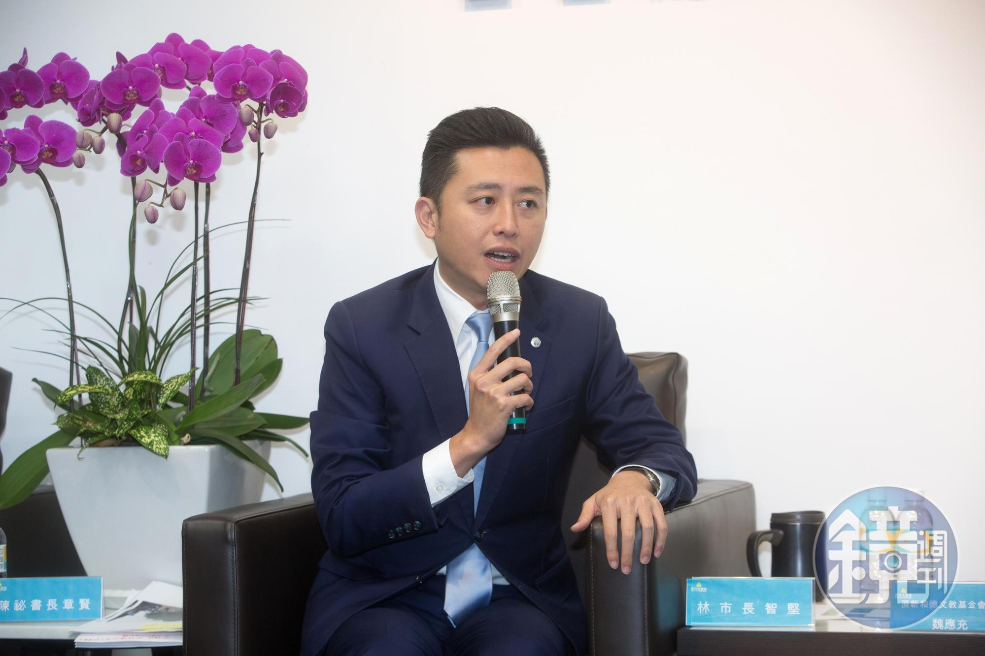 新竹市長林智堅表示,停辦燈會是很沉重的決定,但考量到防疫優先,希望大家能夠諒解。(本刊資料照)