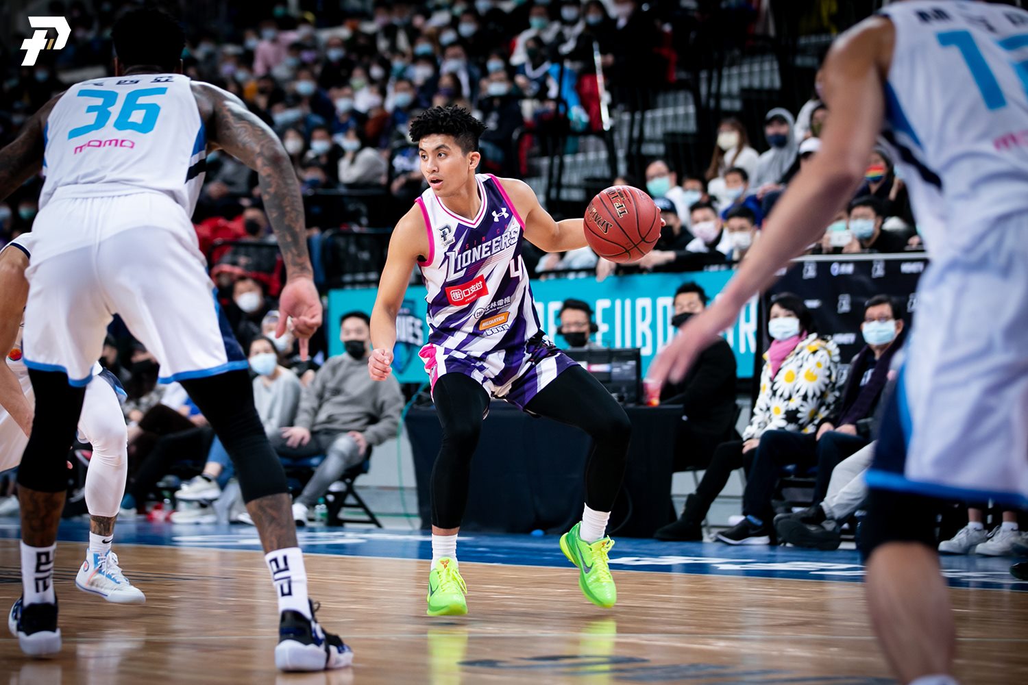 PLG新竹工程獅的後衛高國豪首度入選國家培訓名單，但因疫情關係，家人不希望他參賽。（翻攝自P.League+臉書）