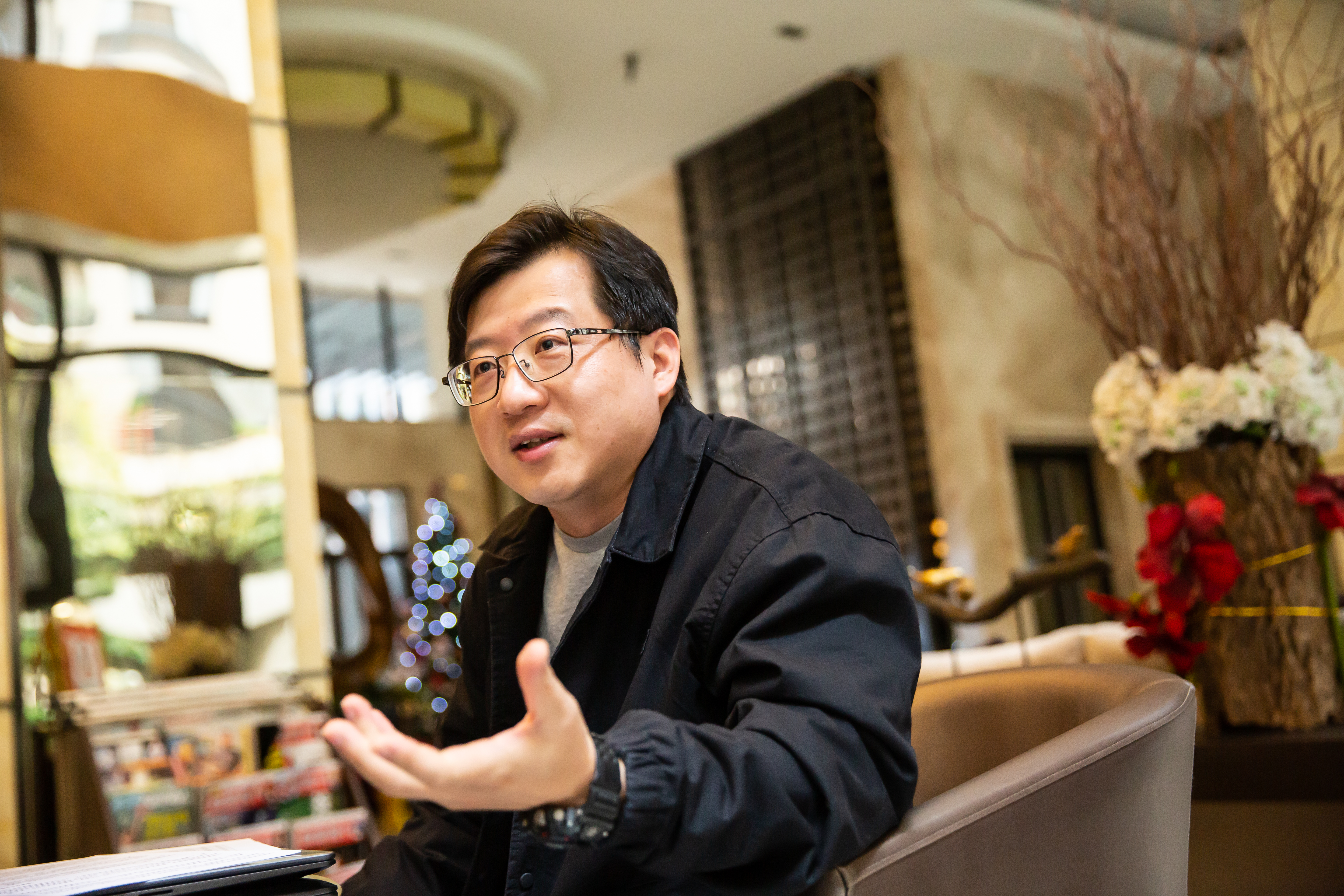 羅仲良選股第一步，是抓出股價接近歷史新高，或是創新高的股票。