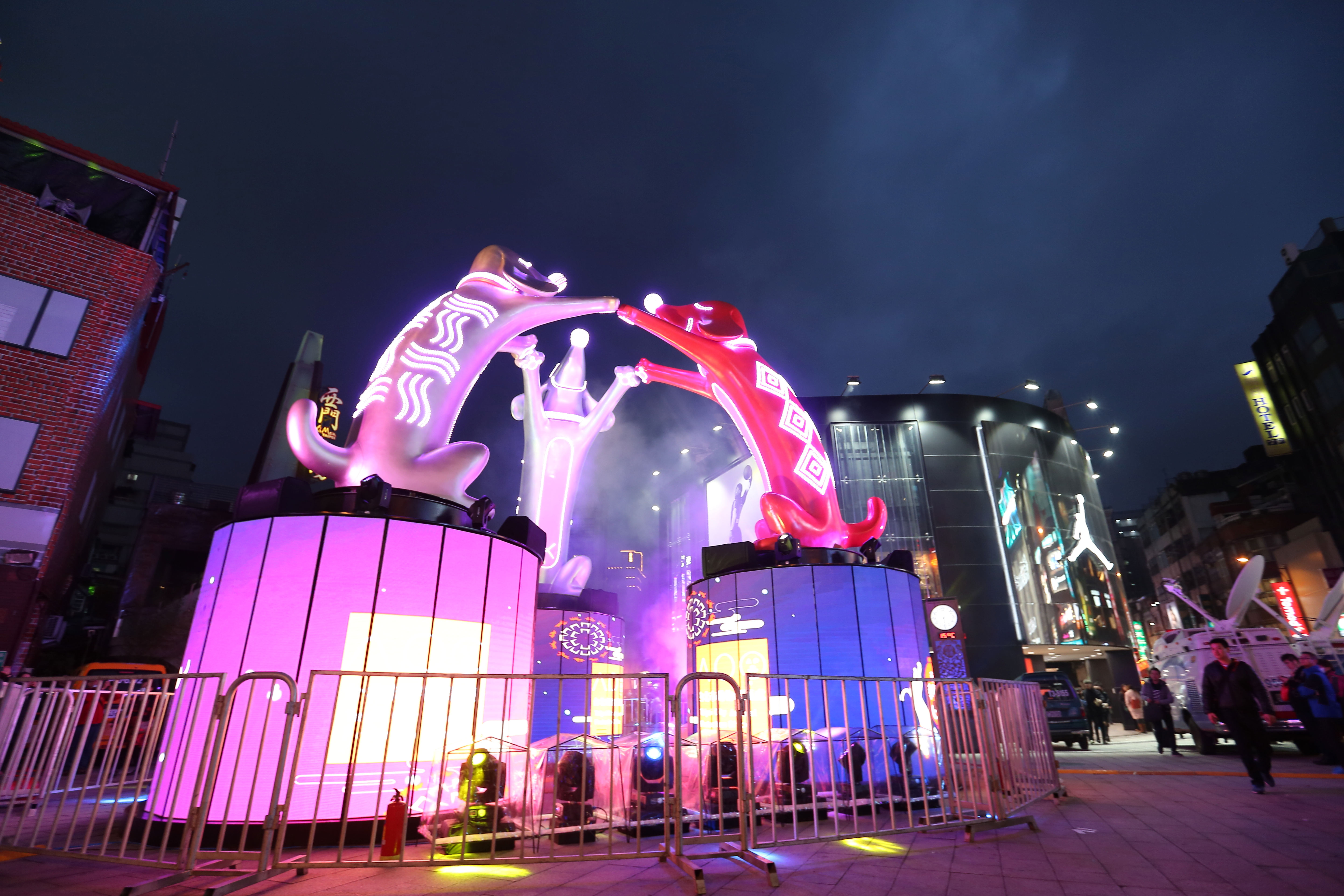 台北市長柯文哲今宣布2021年的台北燈會確定延期；圖為台北燈節資料照。