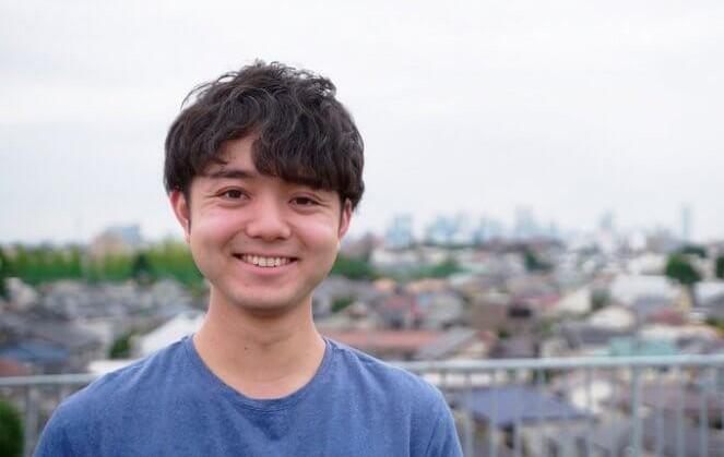 見里朝希的過去不少優秀作品被挖出,暗黑題材引起關注。(翻攝自維基百科)