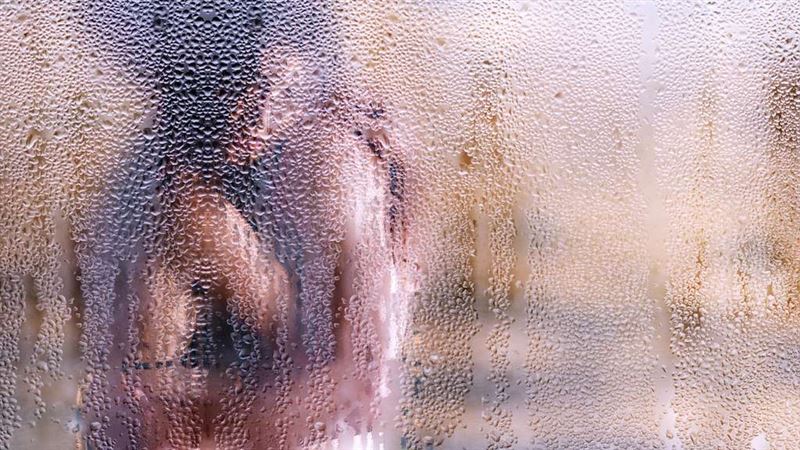 成大公園驚見「2男夾1女」激戰。示意圖。（翻攝自Pixabay）