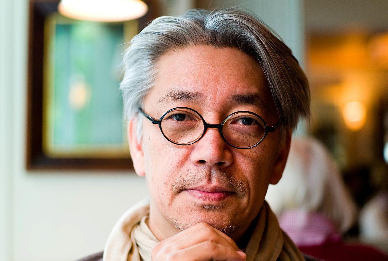 曾在2019年訪台的日本音樂大師坂本龍一,驚爆確診罹患直腸癌。(翻攝自坂本龍一IG)